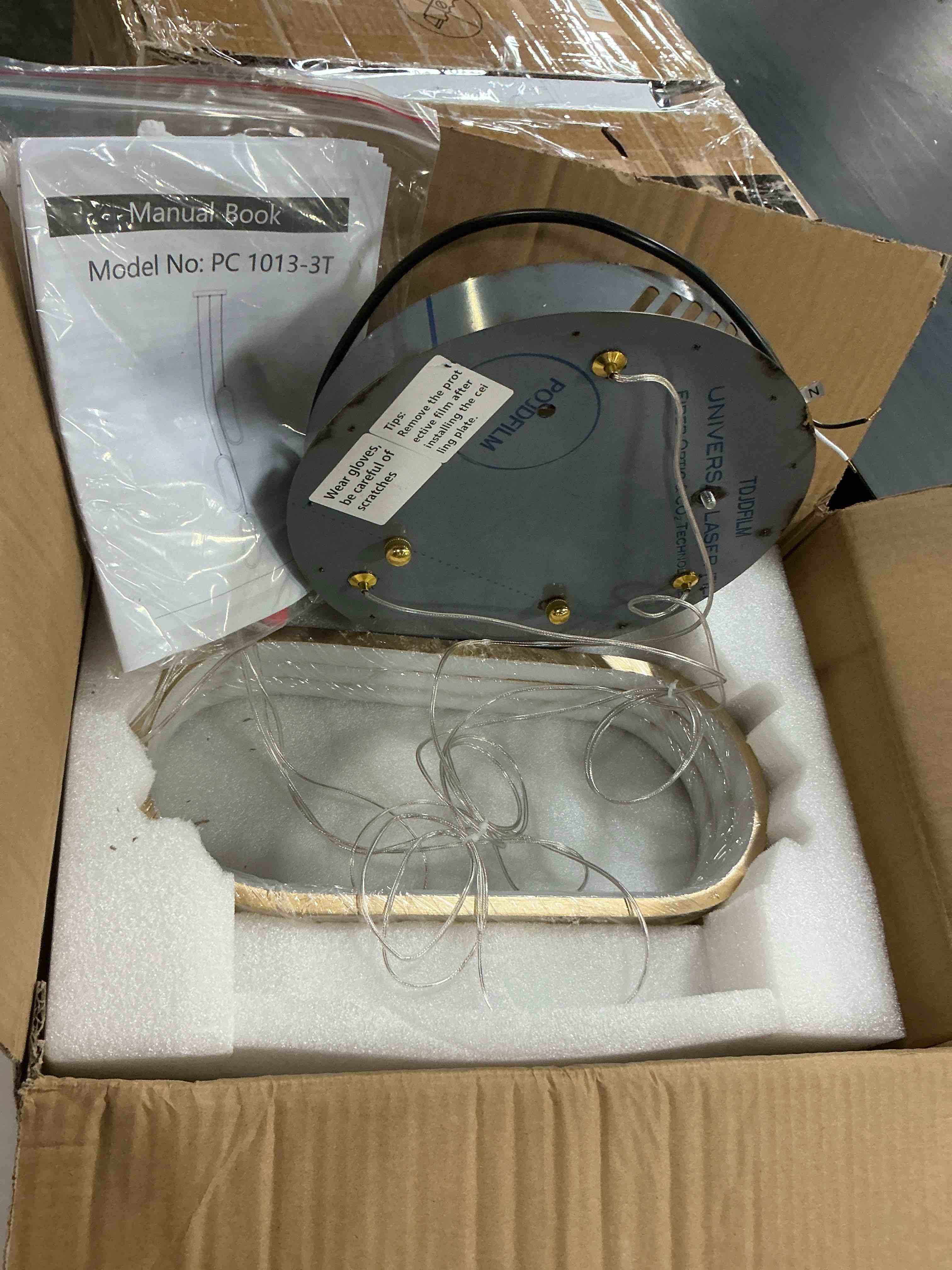 https://s3.amazonaws.com/lotting-images-prod/bidfta/PPE4749079_1777044158823.jpeg