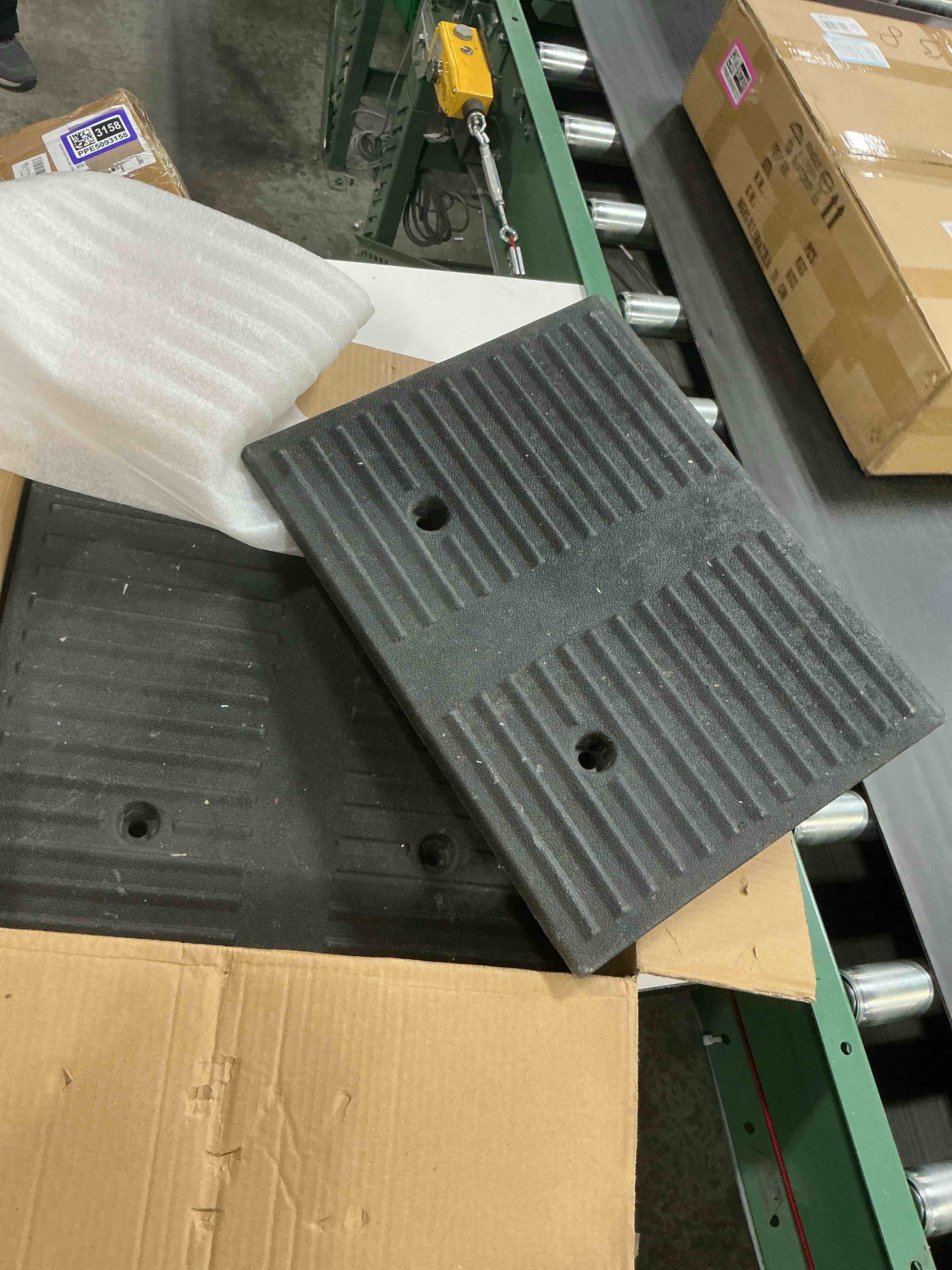 Condition photo showing As Is for 3.9" rise 2pack rubber curb ramps for driveway doorway shed threshold wheelchair, truck car motorcycle bike cart lawn mowers angled step entry in ramp, 7000lbs heavy duty powersports loading ramp 3.9"inch