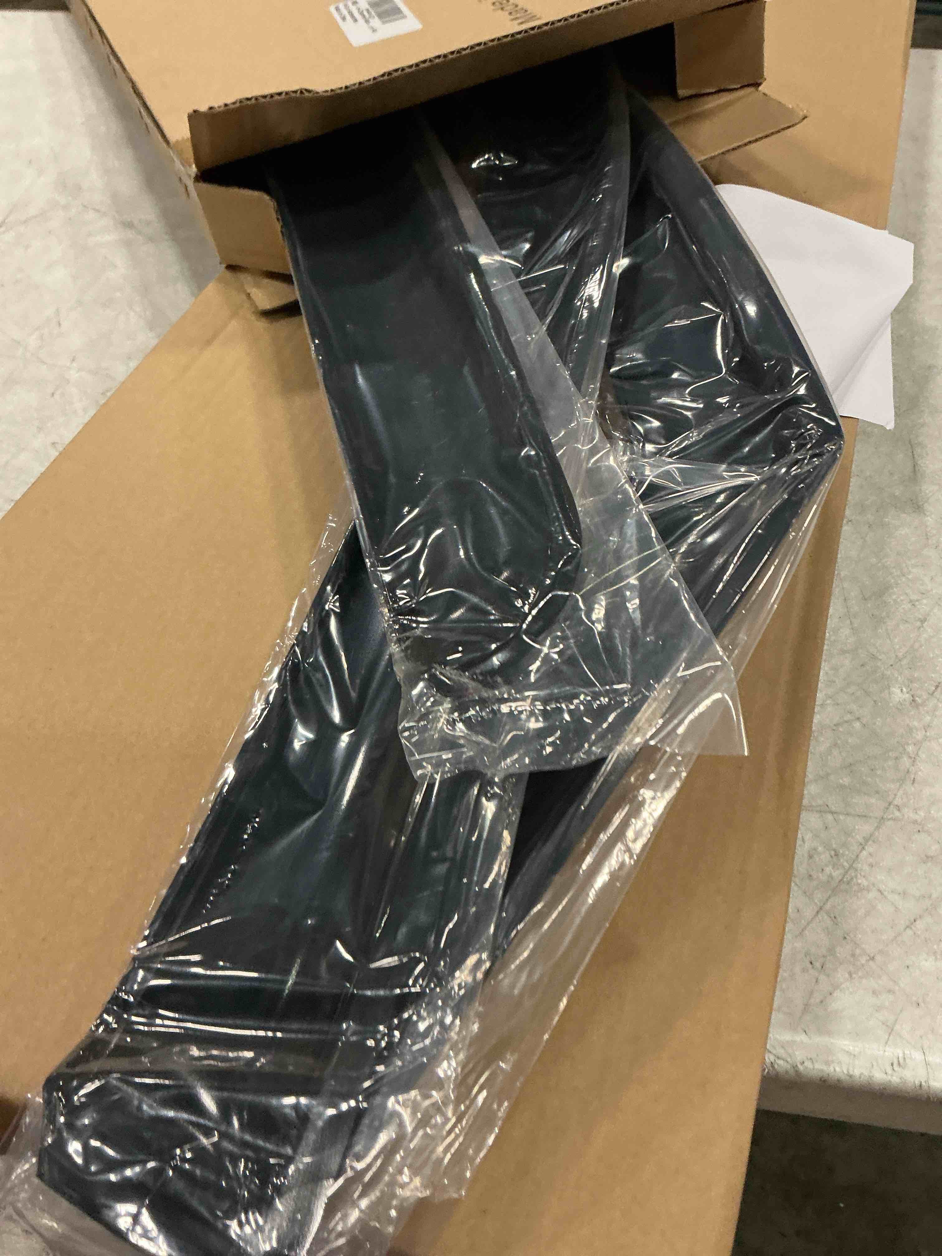 https://s3.amazonaws.com/lotting-images-prod/bidfta/PPE4749430_1777315902724.jpeg