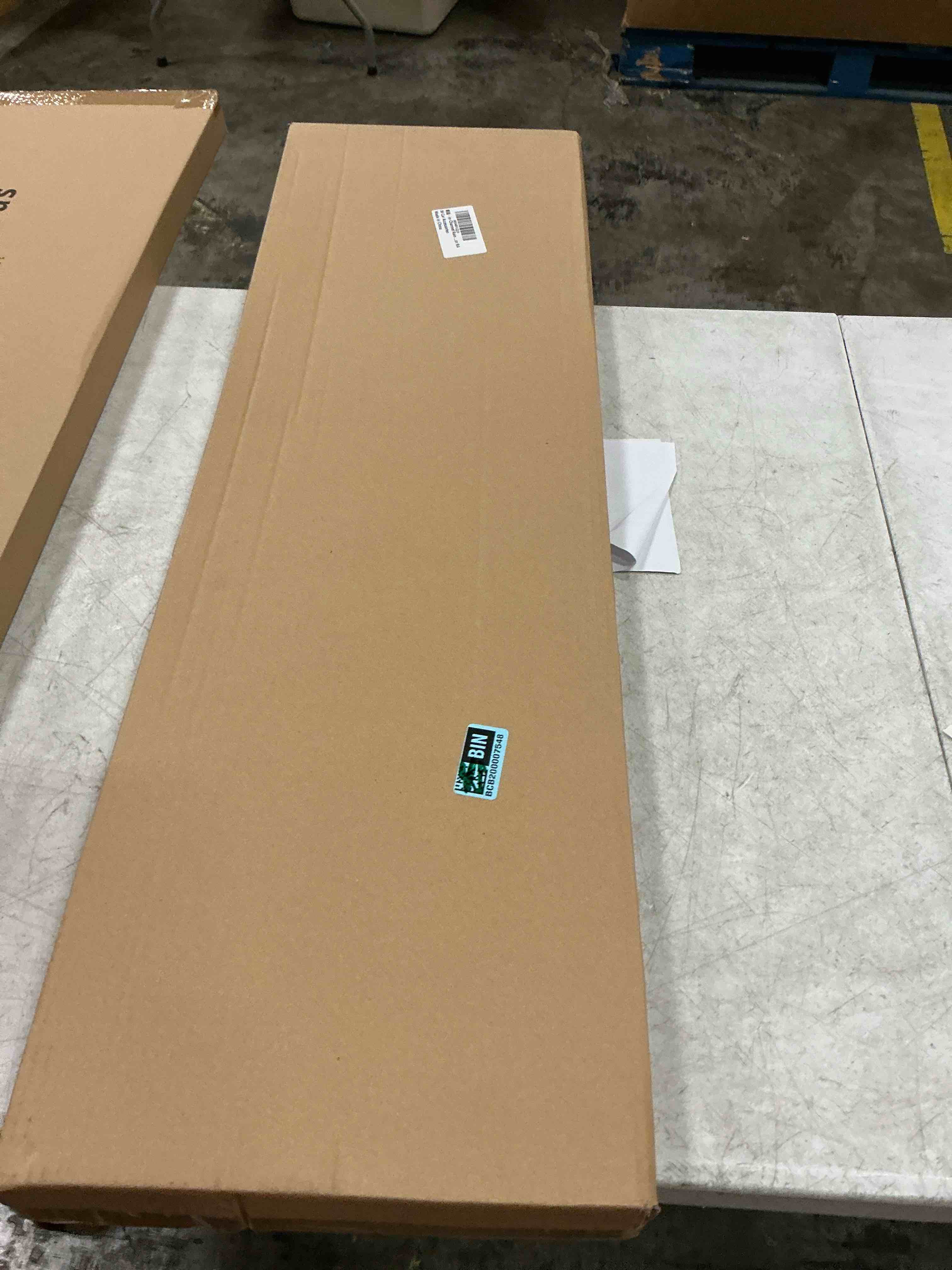 https://s3.amazonaws.com/lotting-images-prod/bidfta/PPE4749431_1777315985668.jpeg