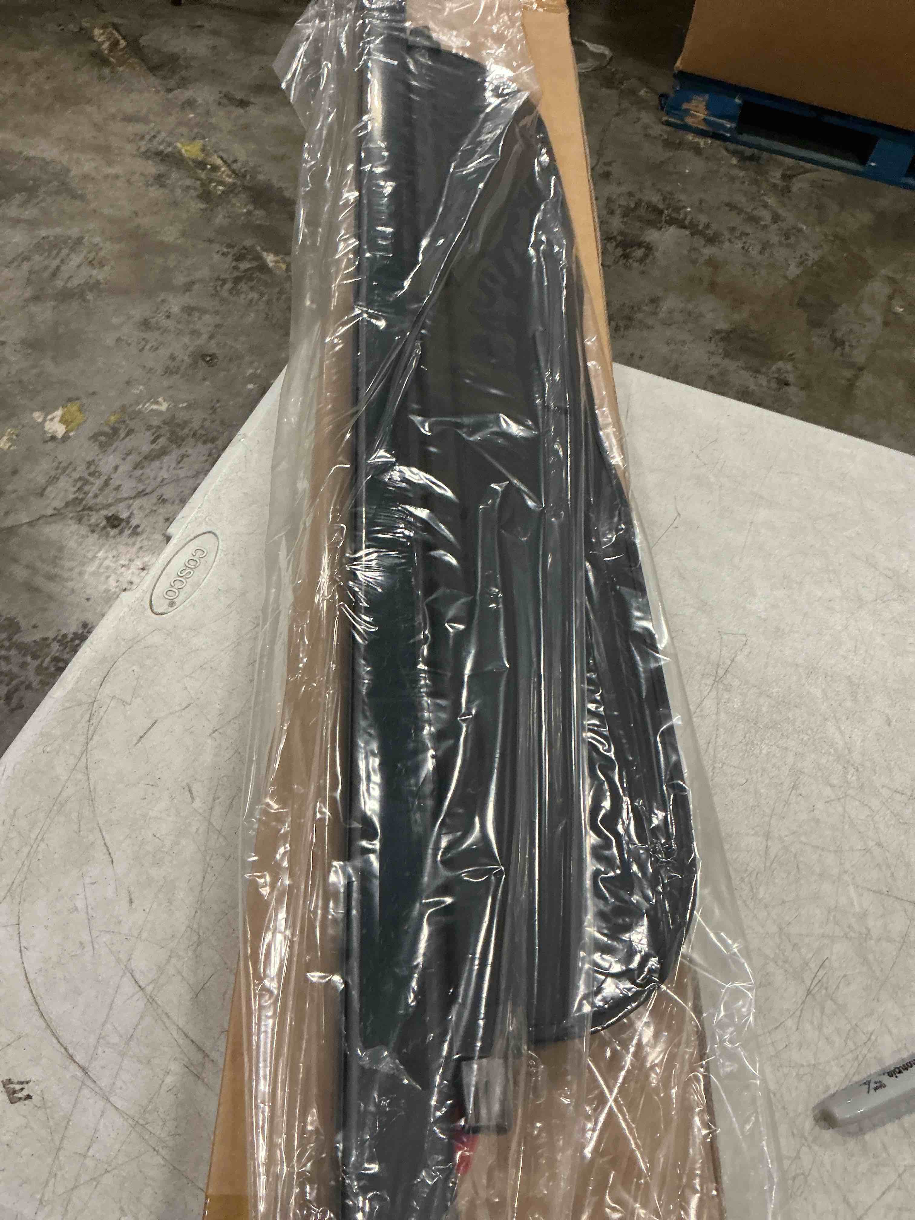 Condition photo showing New/Like New for retractable rear cargo cover, replacement for 2023 2024 2025 honda crv truck cargo cover, cargo cover replacement for crv hybrid 2023-2024 trunk cargo security shade cover shield