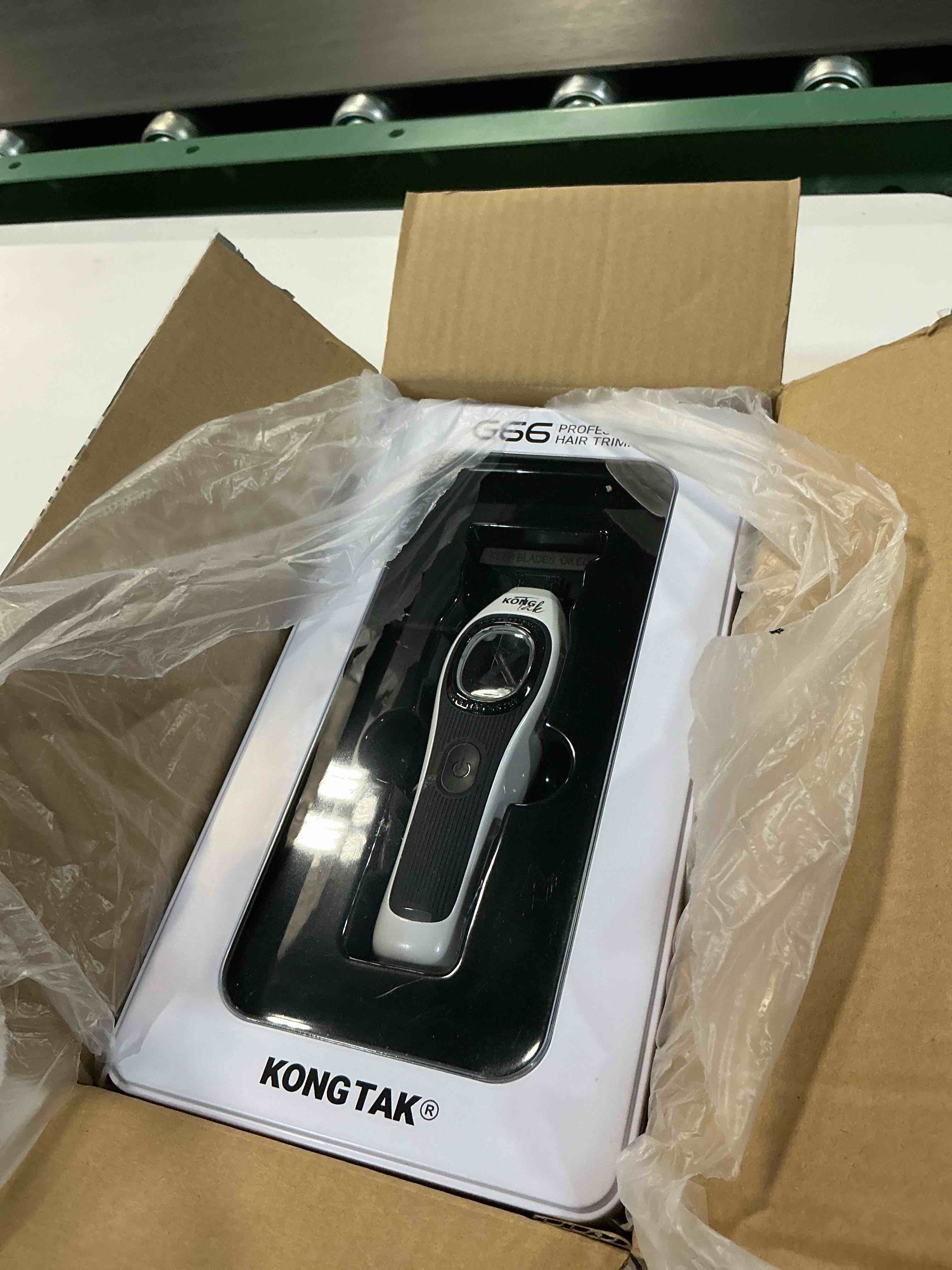 Condition photo showing New/Like New for g66 professional hair trimmer with digital vector motor up to 12,000 spm and dlc blade g66 tirimmer