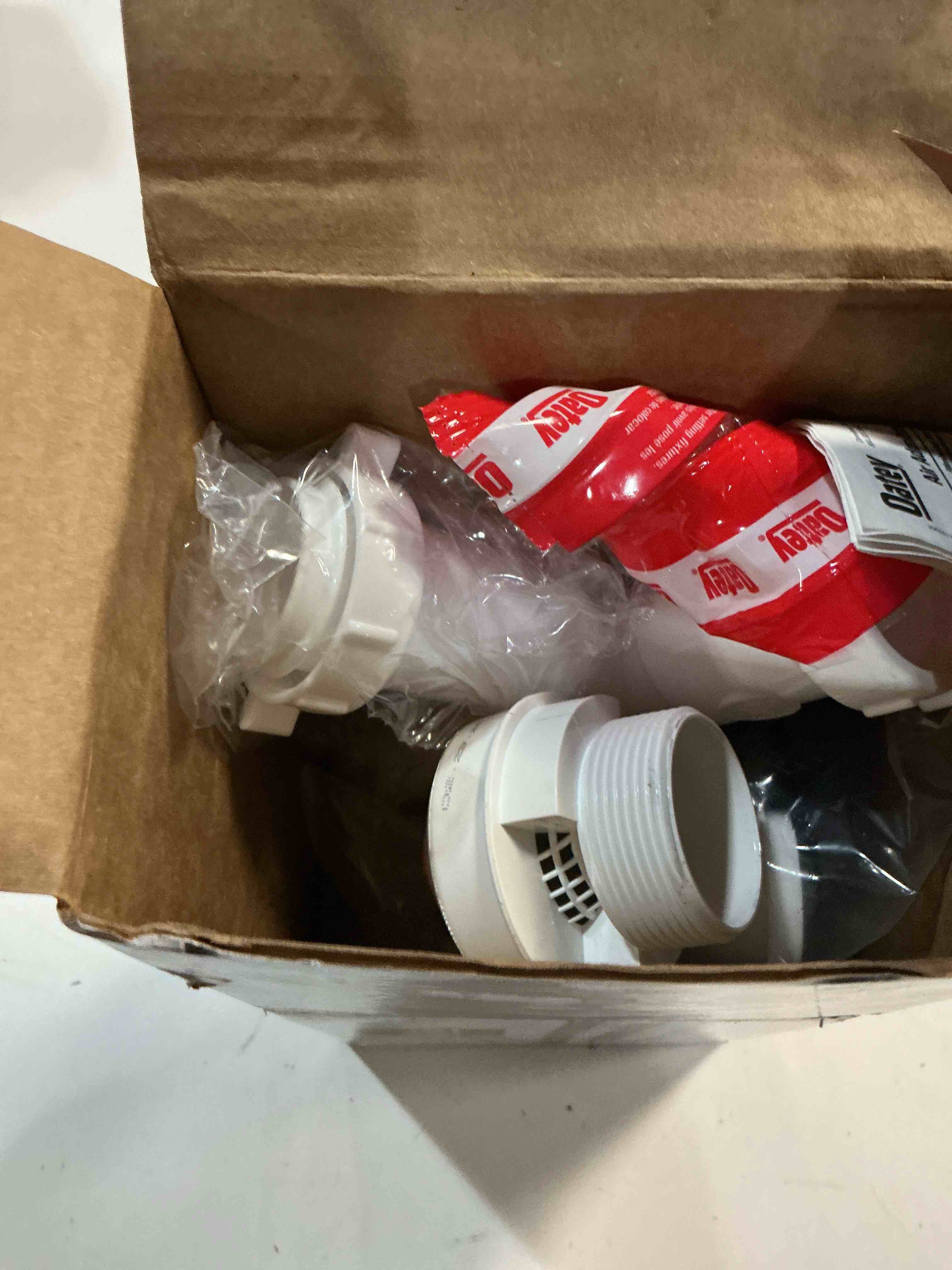 Condition photo showing Good Condition for oatey 39239 8 stack dfu capacity installation kit with tubular adapter air admittance valve, 1.5 in. 20 branch, white
