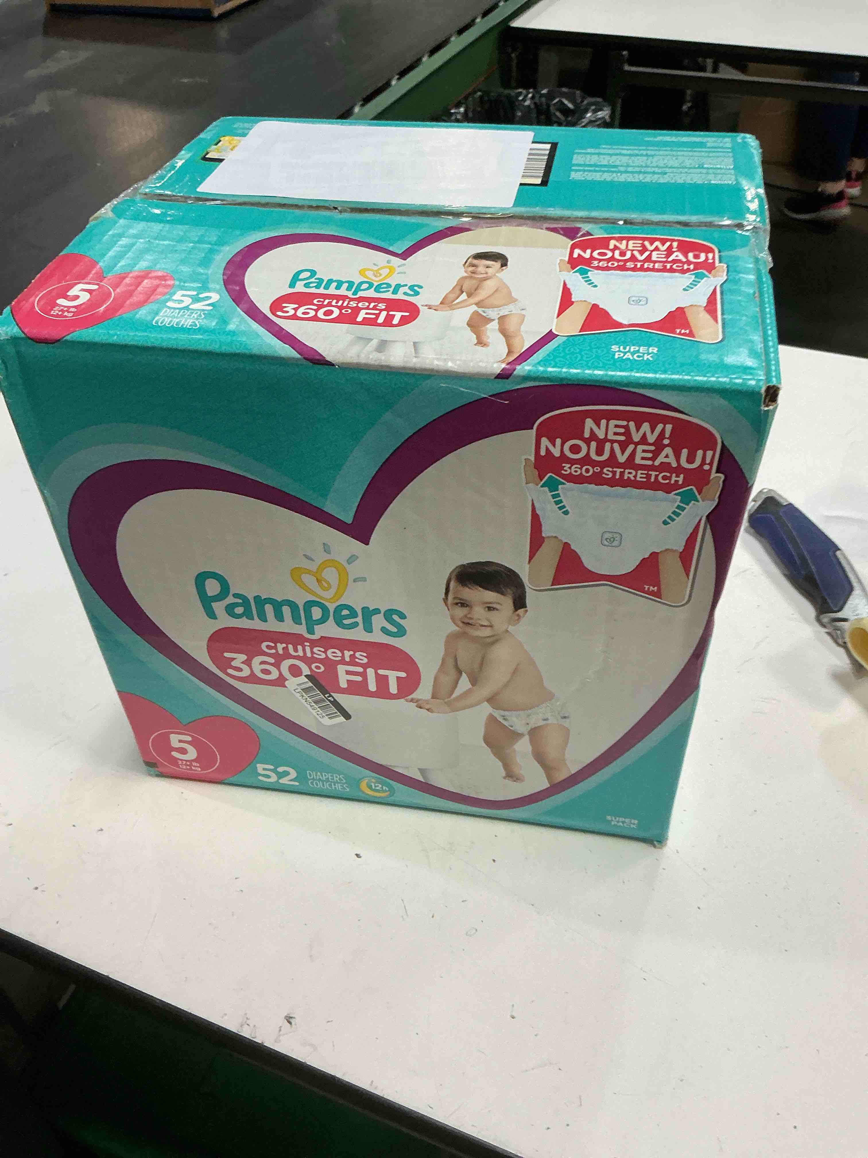 Condition photo showing New/Like New for pampers cruisers 360 fit diapers  active comfort  size 5  52 ct