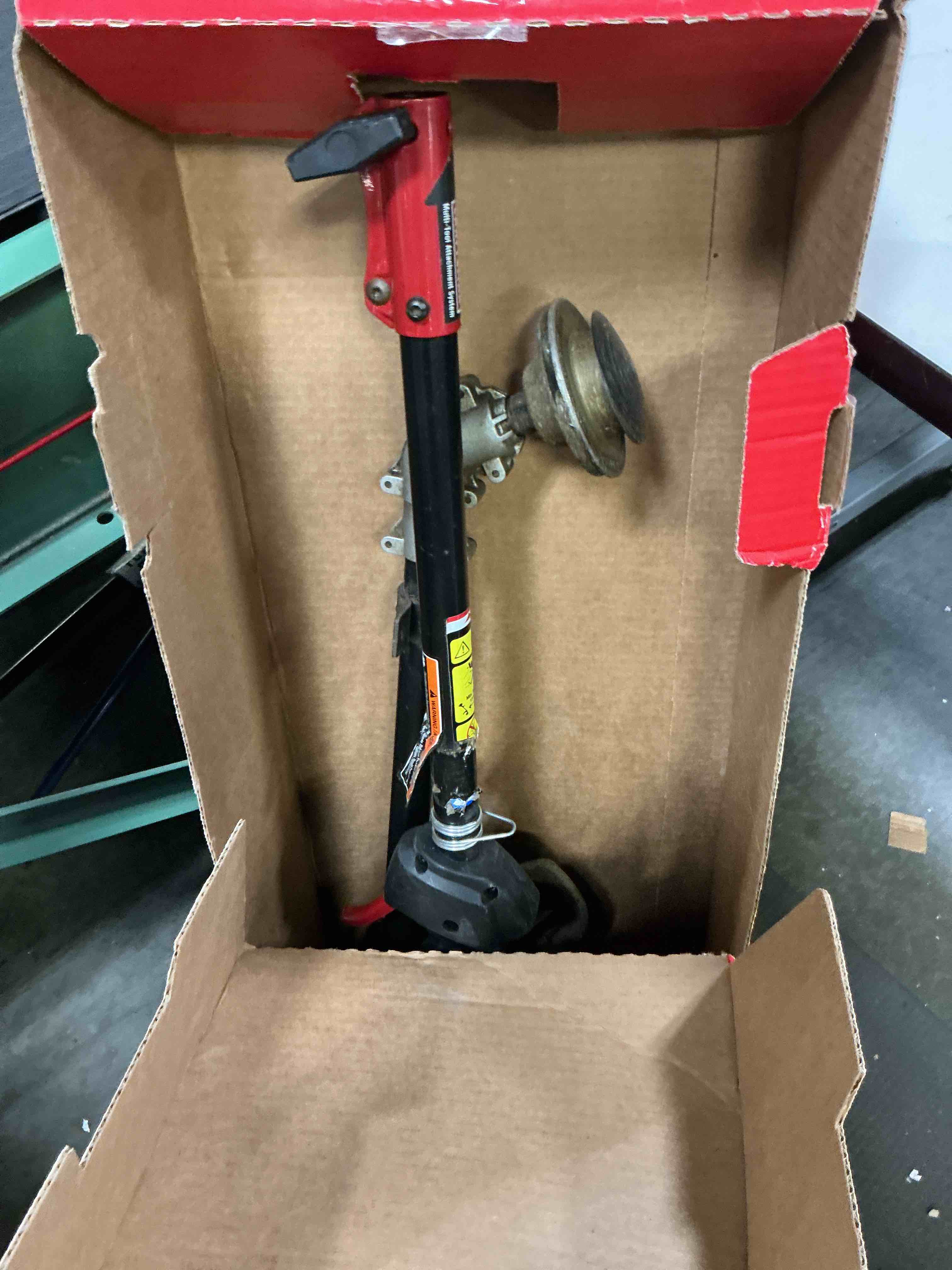 Condition photo showing As Is for craftsman ws4200 30cc 4-cycle gas powered straight shaft string trimmer, liberty red (b09wg8x642)