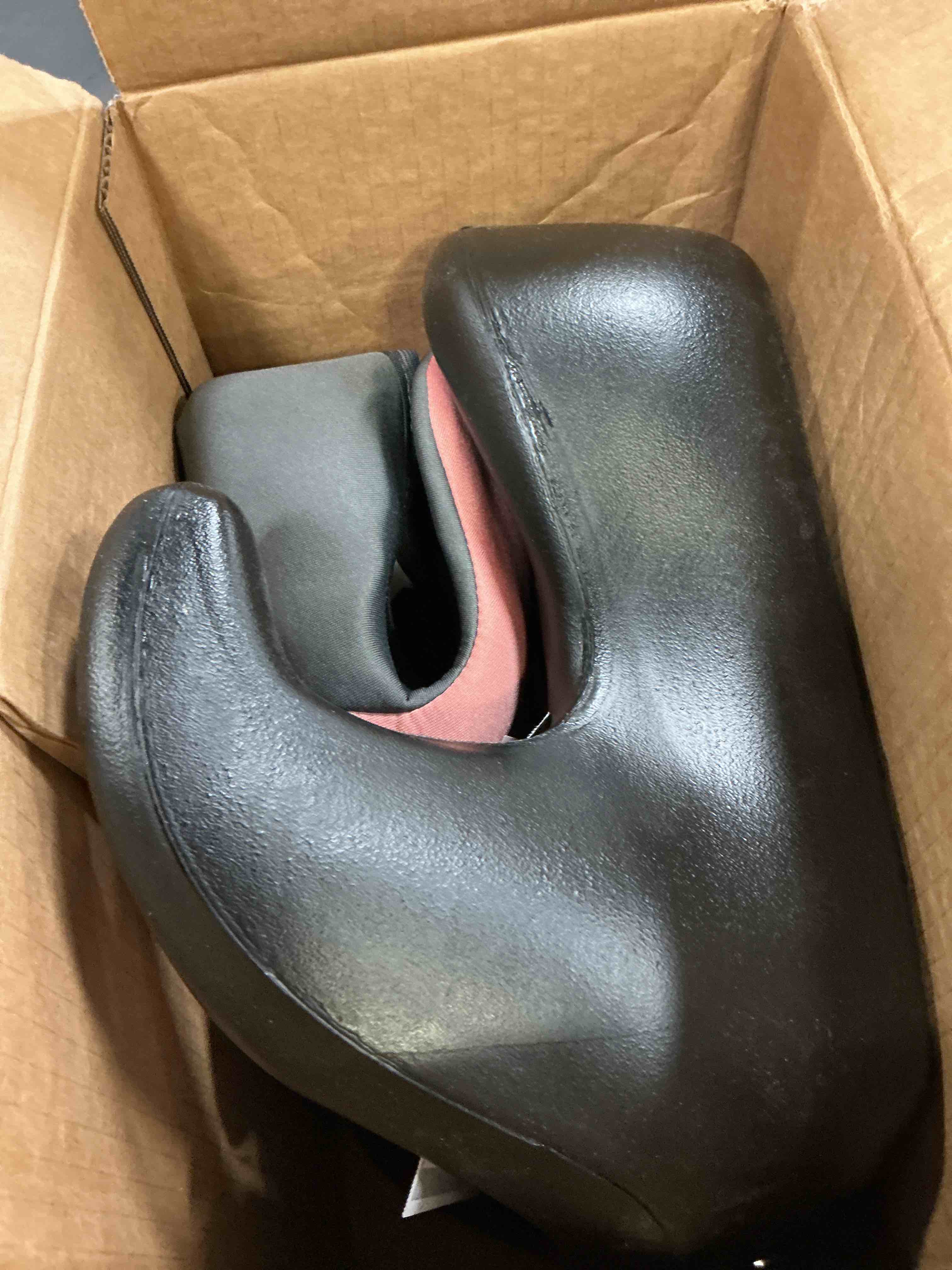 Condition photo showing As Is for cosco kids rise lx toddler booster car