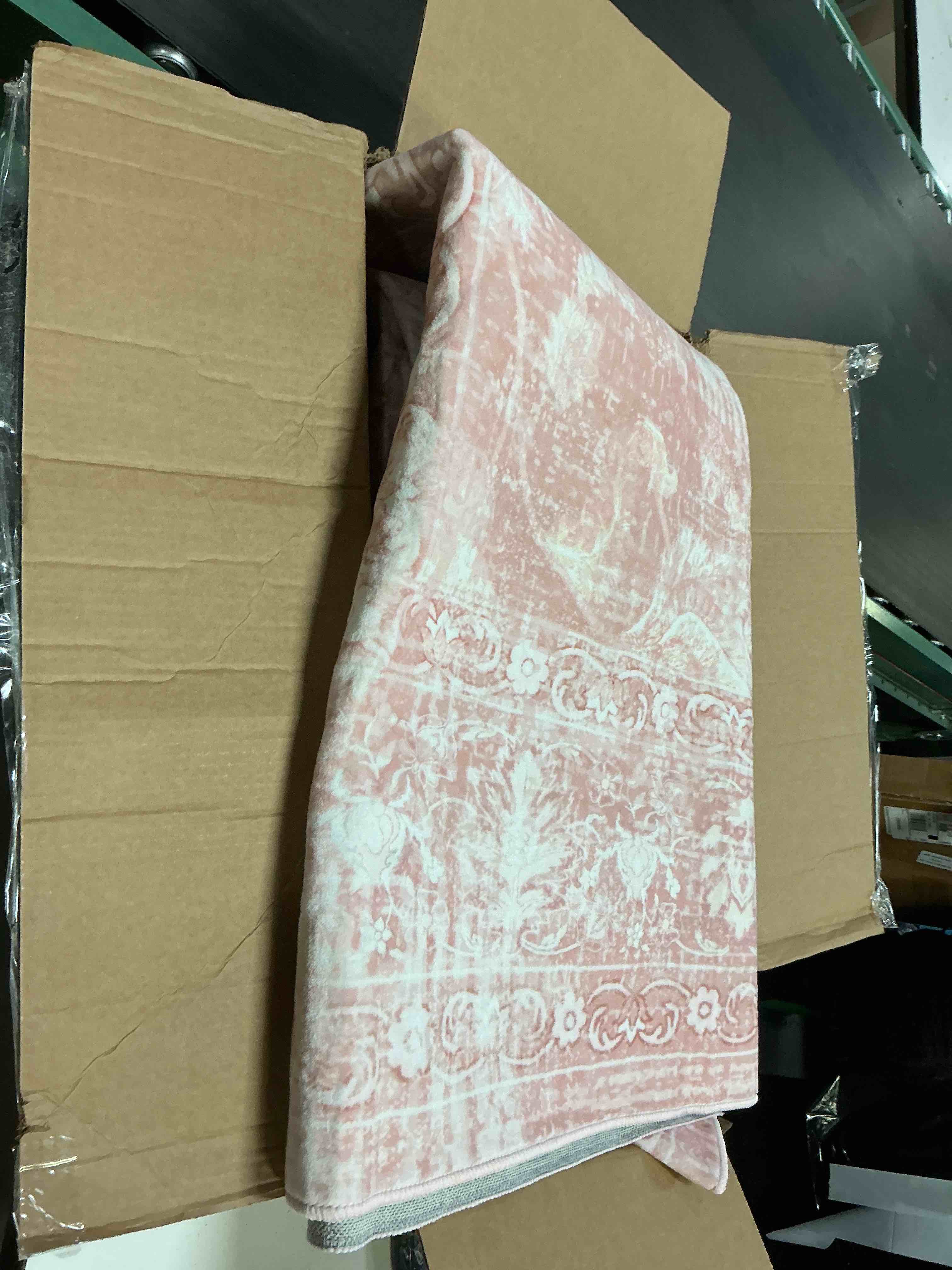 Condition photo showing Good Condition for bedroom area rug - traditional - dusty pink, cream, dark pink 8’x10’