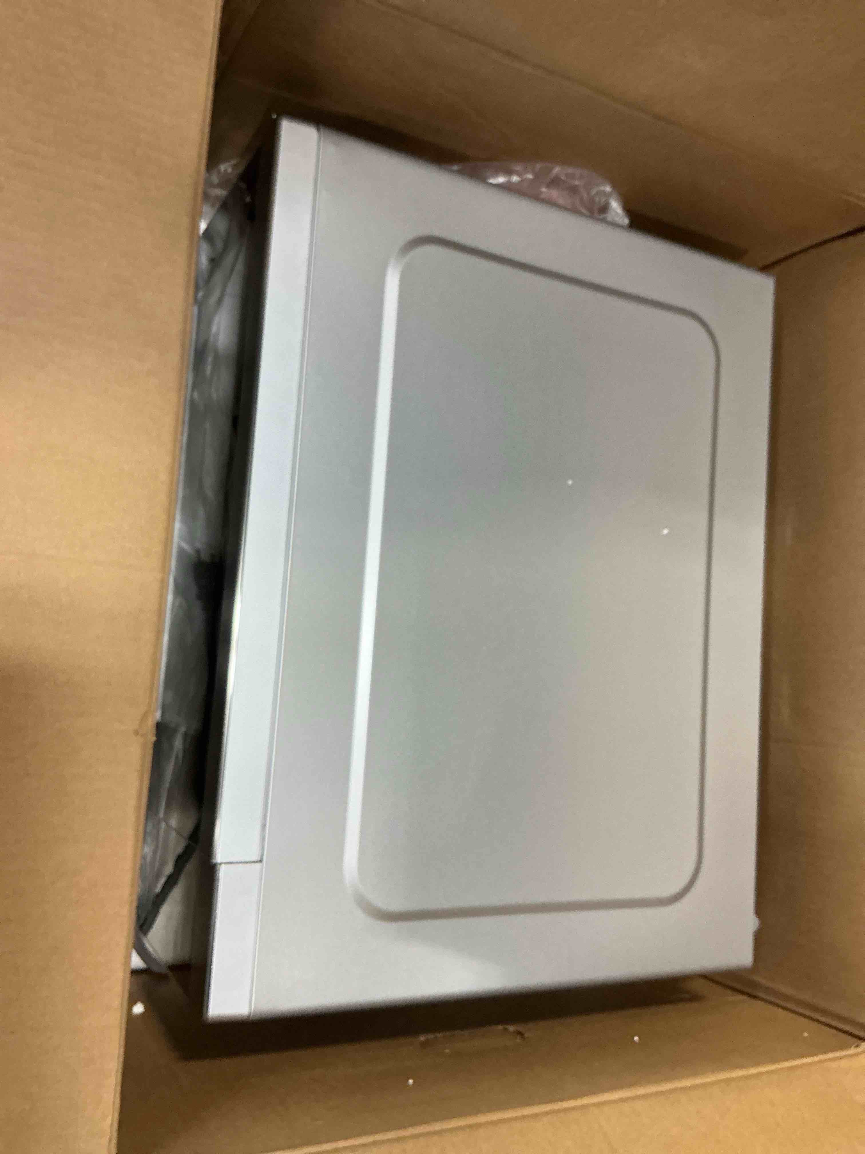 Condition photo showing Good Condition for sharp smc2266ks 2.2 cf countertop microwave oven inverter technology