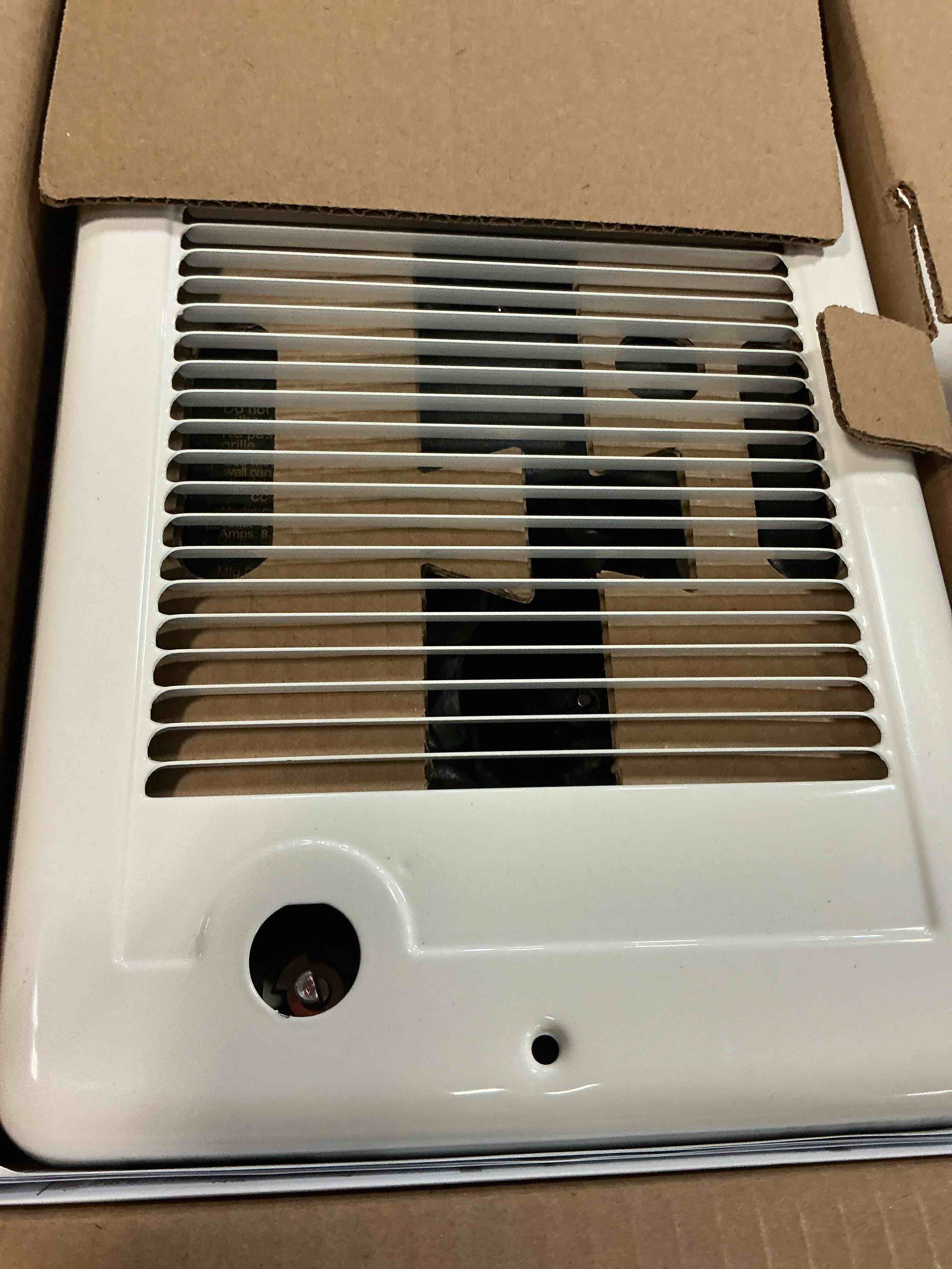 Condition photo showing Good Condition for cadet csc152tw com-pak 1500-watt, 240v complete wall heater with thermostat, white