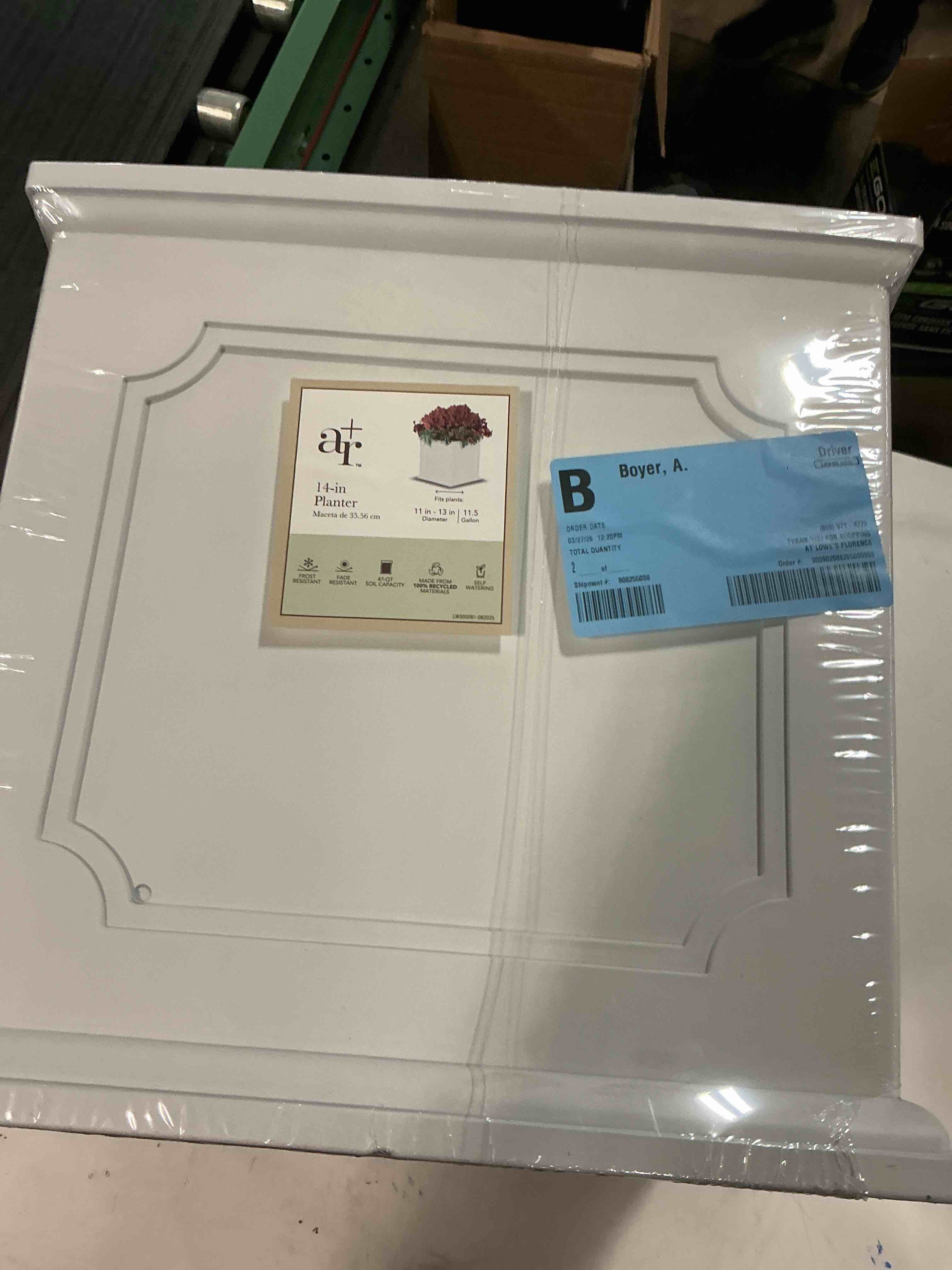 Condition photo showing Good Condition for 1k+ bought last week allen + roth square 141.1-13in 11.5 gallon in h white resin indoor/outdoor self watering