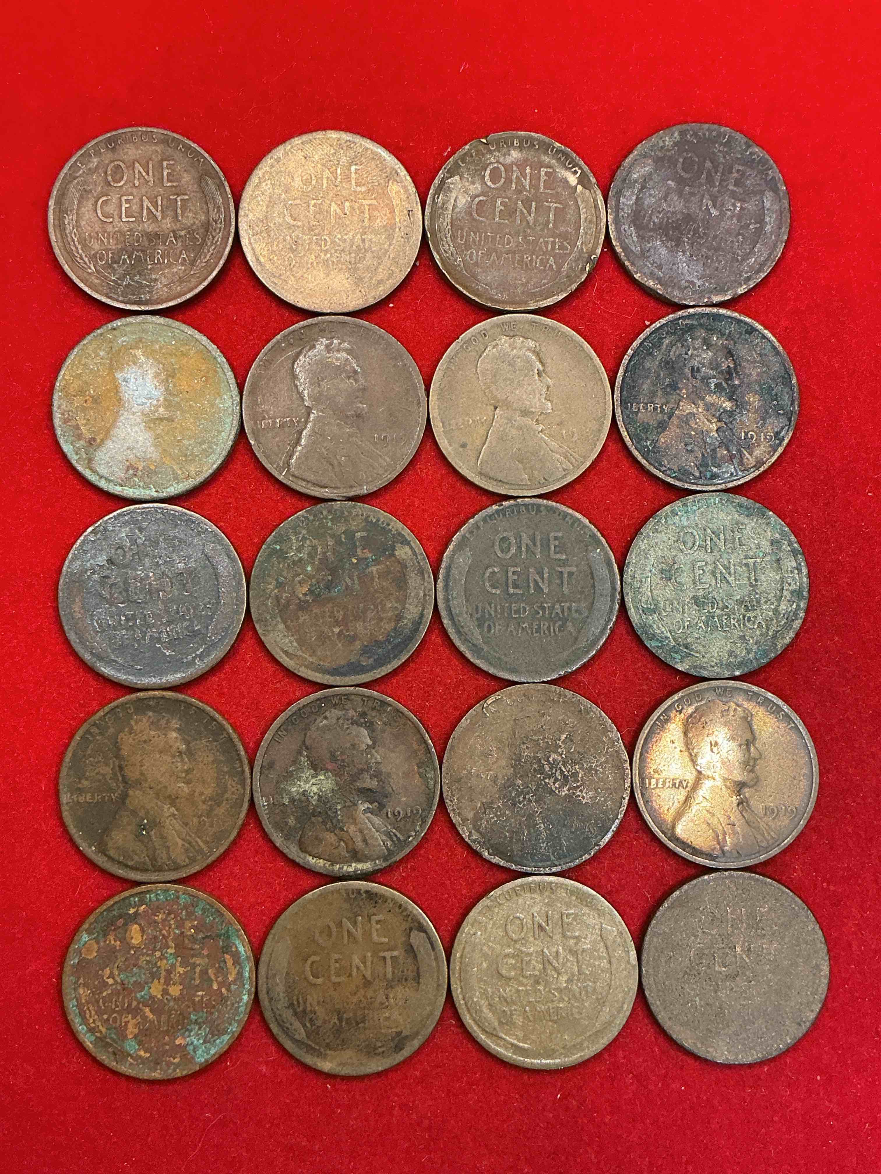 Condition photo showing Good Condition for 1919 wheat pennies! world war one officially ended with the treaty of versailles in 1919. own pieces of history from this era with these 1919 wheat pennies in great condition!