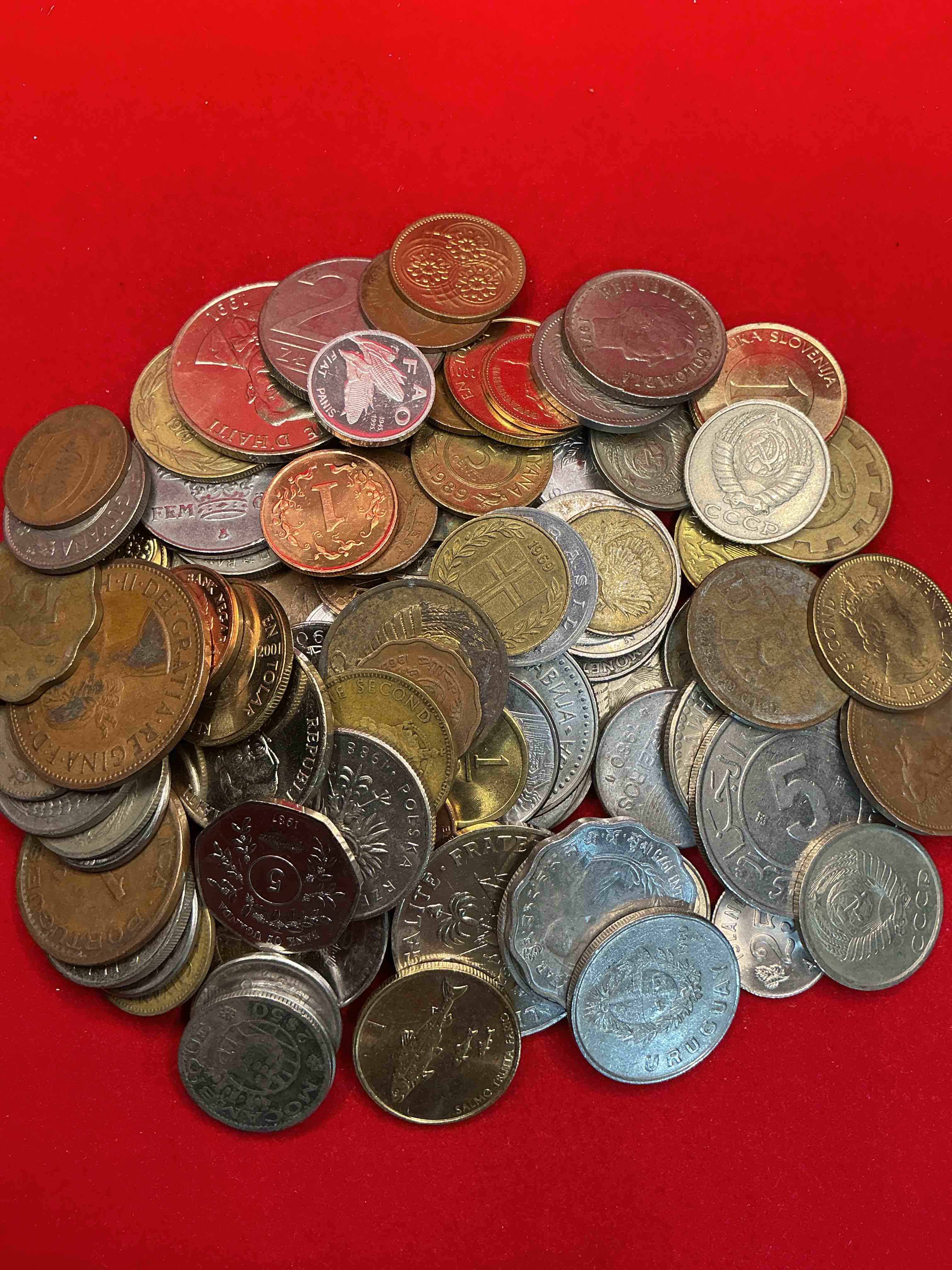 Condition photo showing Good Condition for world coins, antique & vintage! each lot is unique! many different years, countries, sizes & exotic places. this cool collection of antique coins from around the world is loads of fun! have fun identifying each coin & country as a great educational tool! a great investment too!