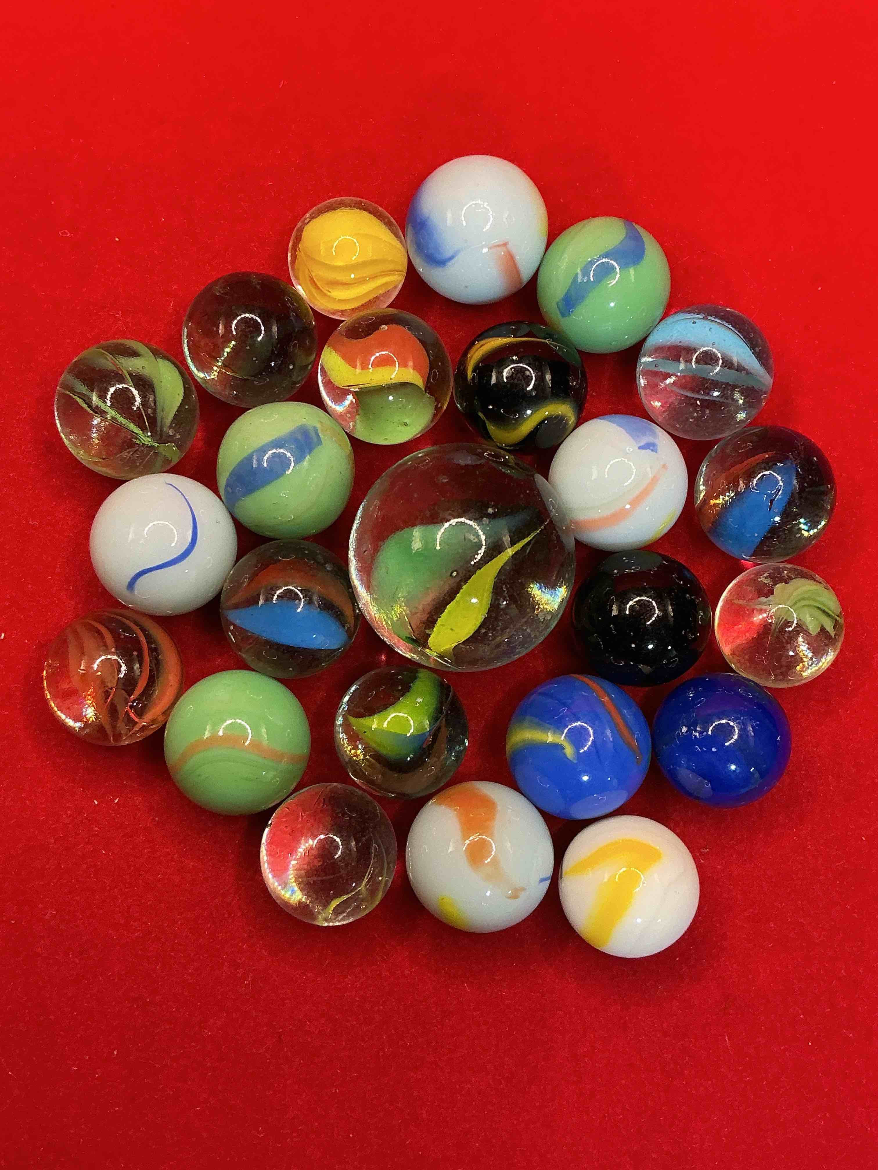 Condition photo showing Good Condition for antique glass marbles! genuine stunning marbles lot, some marbles made between the years 1925-1965 & some may be made with uranium! some may are great depression era & even earlier! gorgeous, authentic pieces of history!