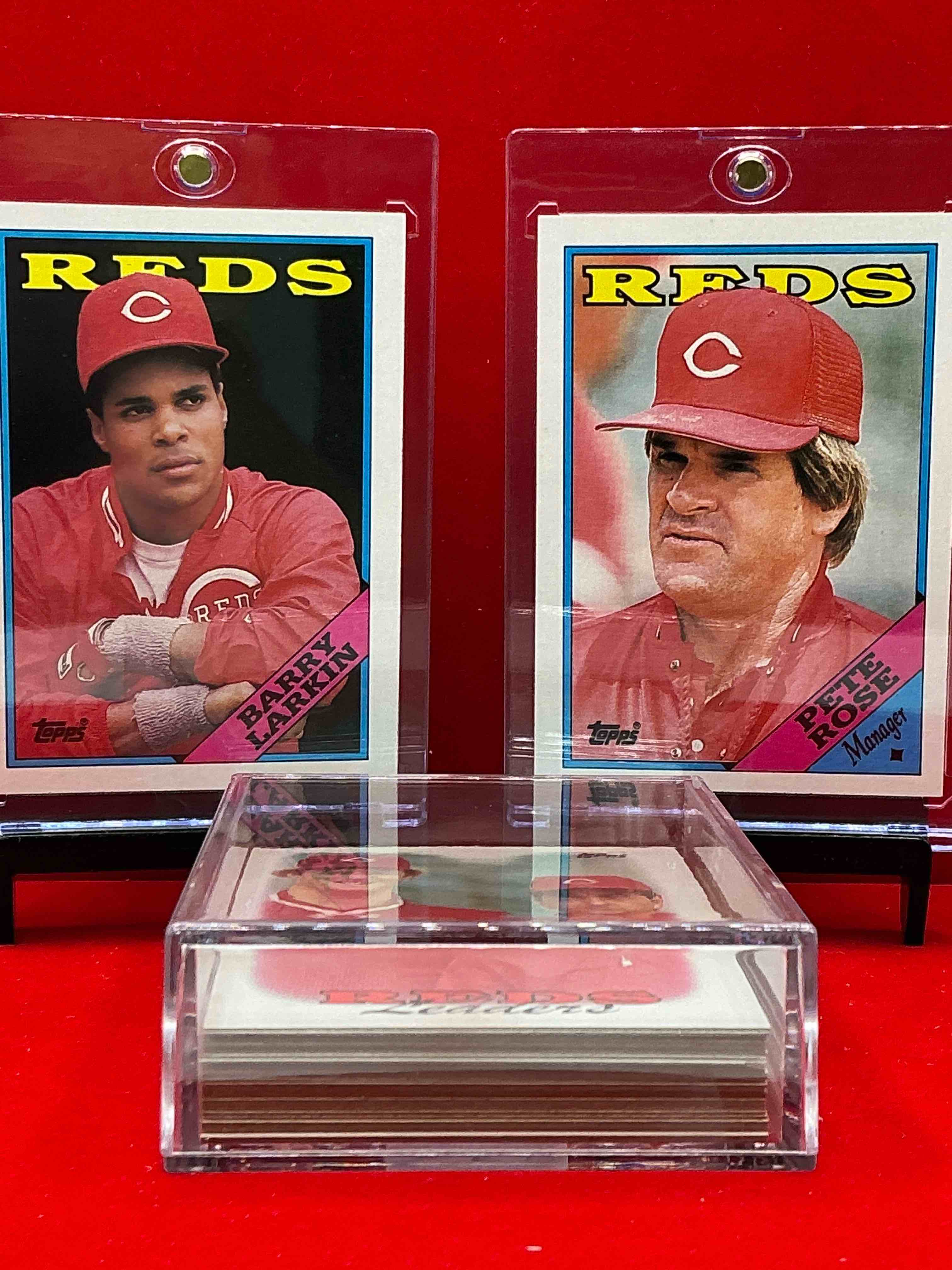Condition photo showing New/Like New for 1988 reds topps baseball team set! vintage reds lot! pete rose, eric davis, barry larkin, dave concepcion & more! 80’s baseball history… cincinnati reds!