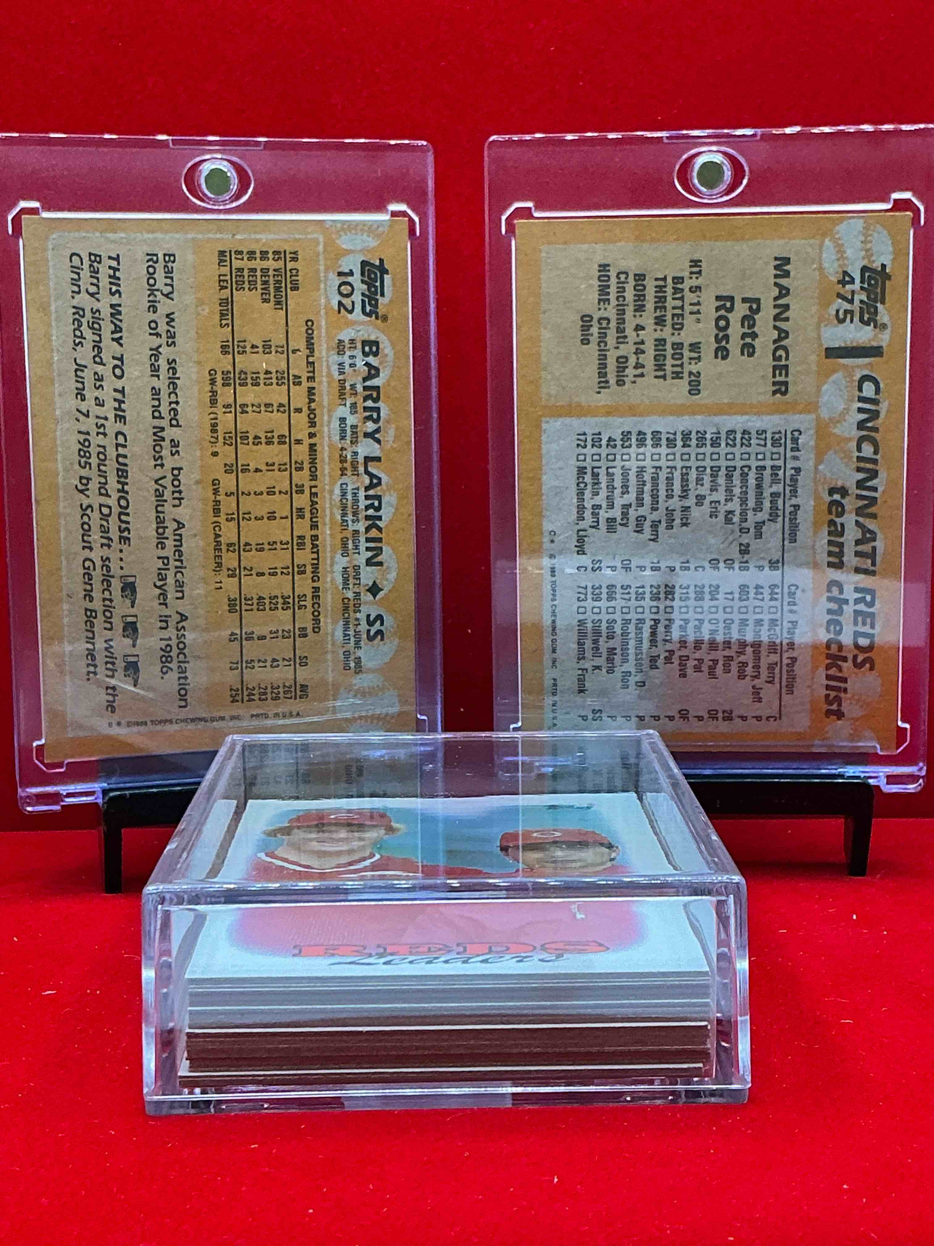 Condition photo showing New/Like New for 1988 reds topps baseball team set! vintage reds lot! pete rose, eric davis, barry larkin, dave concepcion & more! 80’s baseball history… cincinnati reds!