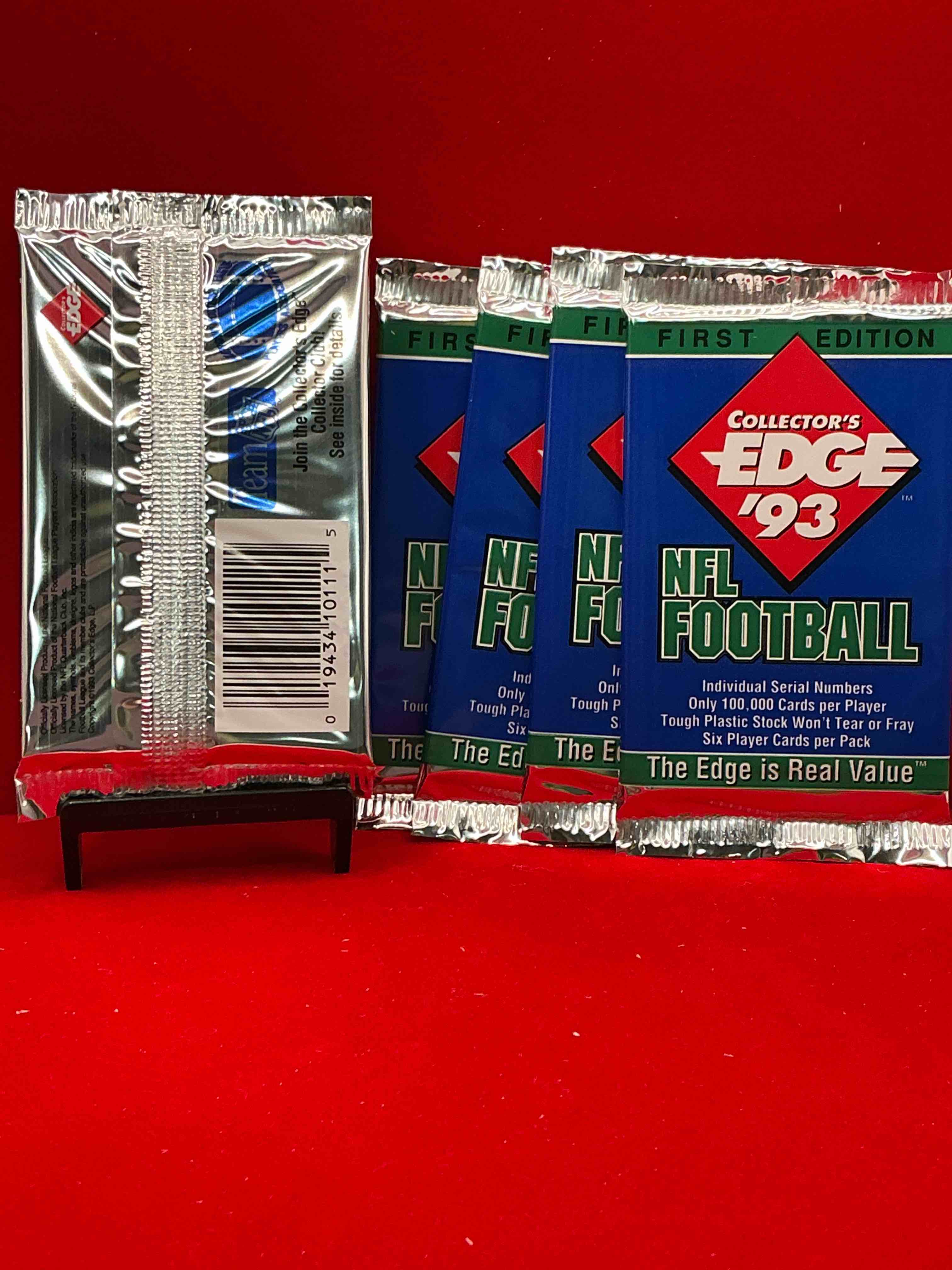 Condition photo showing New/Like New for john elway autograph!? collector’s edge 1993 football packs! look for randomly inserted john elway cards, only 3000 inserted autos! legends, rookies, heroes & more!