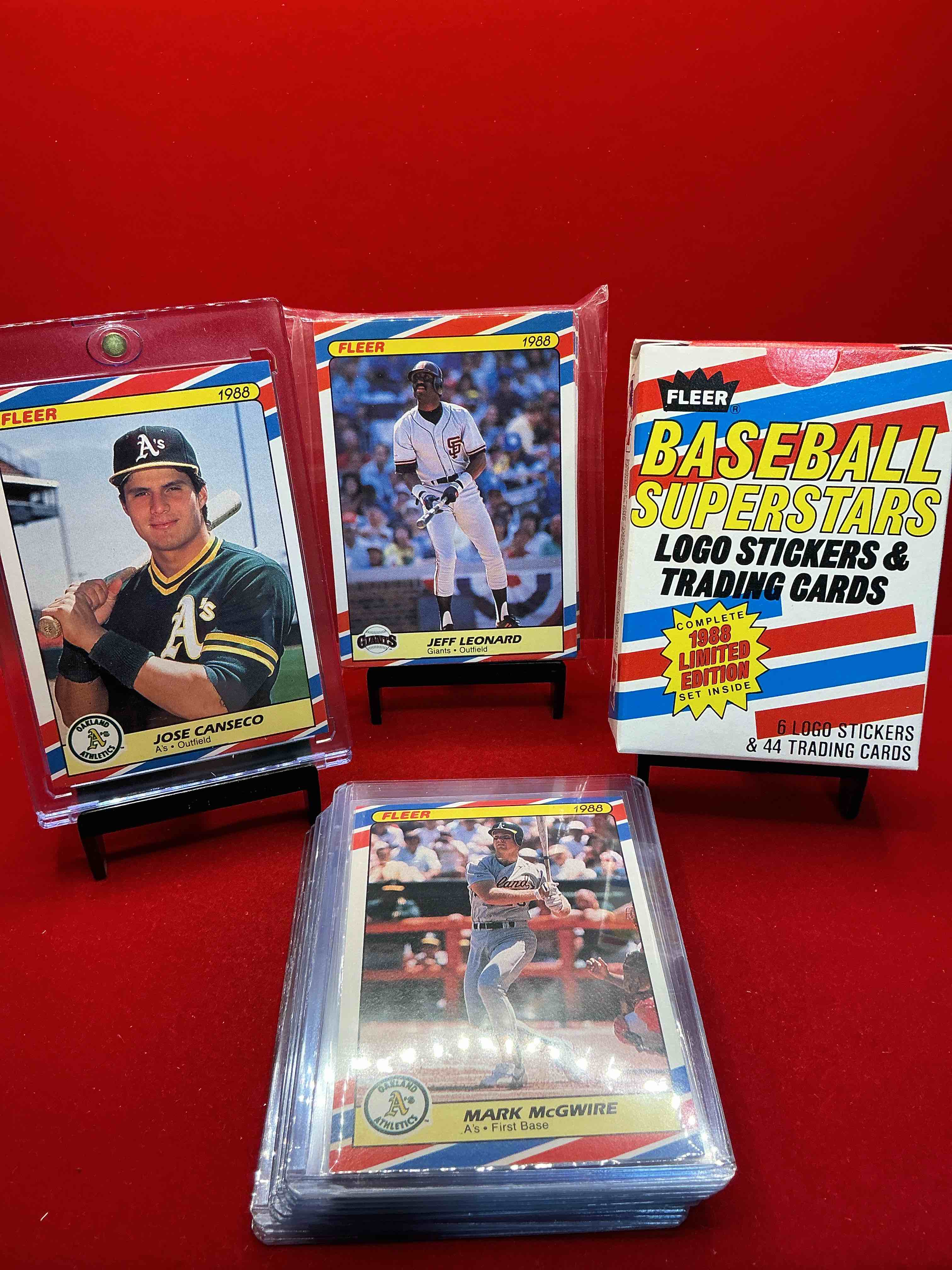 jose canseco, bo jackson, barry bonds & more! 1988 fleer baseball 50 card craziness! bo jackson, barry bonds, kirby puckett, rickey henderson, don mattingly, wade boggs, fernando valenzuela, nolan ryan, roger clemens & more! the best players from the time! super rare set with all of these stars! 50 card craziness! legends, heroes & commons!