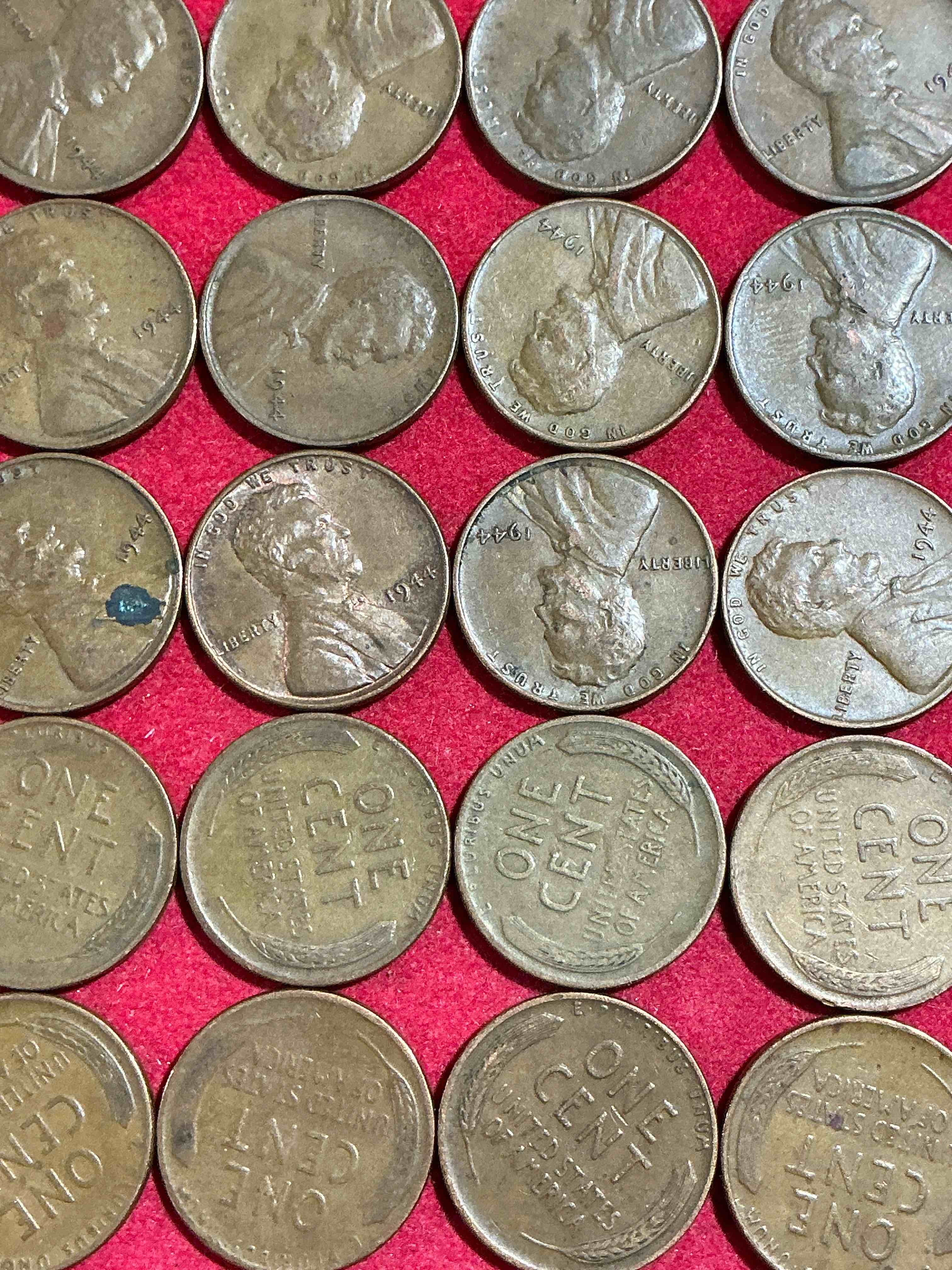 1944 calling world war 2 buffs! 1944 d-day era wheat pennies! d-day was june 6th, 1944 & was one of the most significant battles of wwii! own pieces of this era with these genuine 1944 wheat pennies in nice condition!