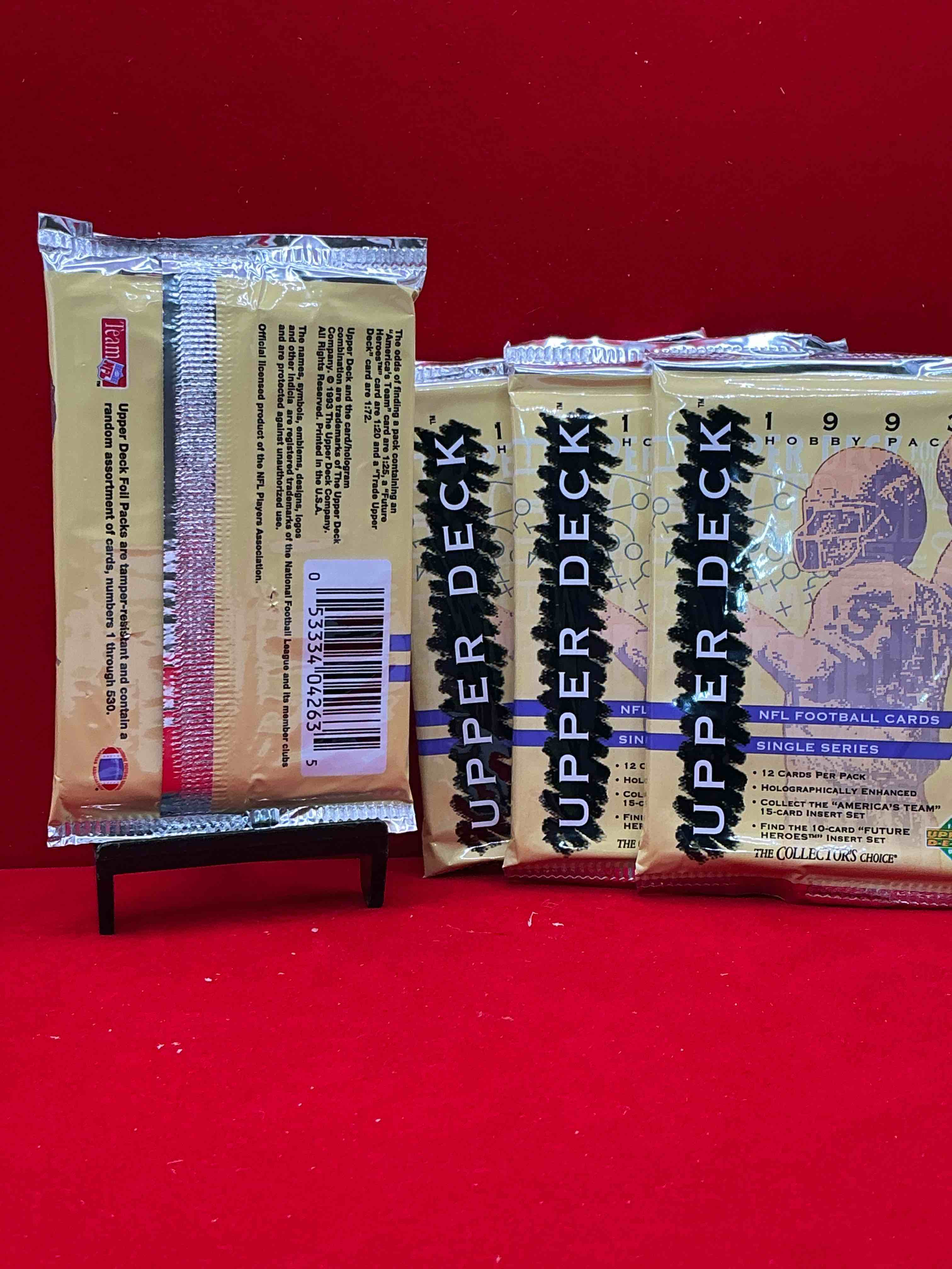 Condition photo showing New/Like New for 1993 upper deck football packs! single series! search for "americas team" 15 card insert set, 10 card "future heroes" insert set & more! legends & stars!