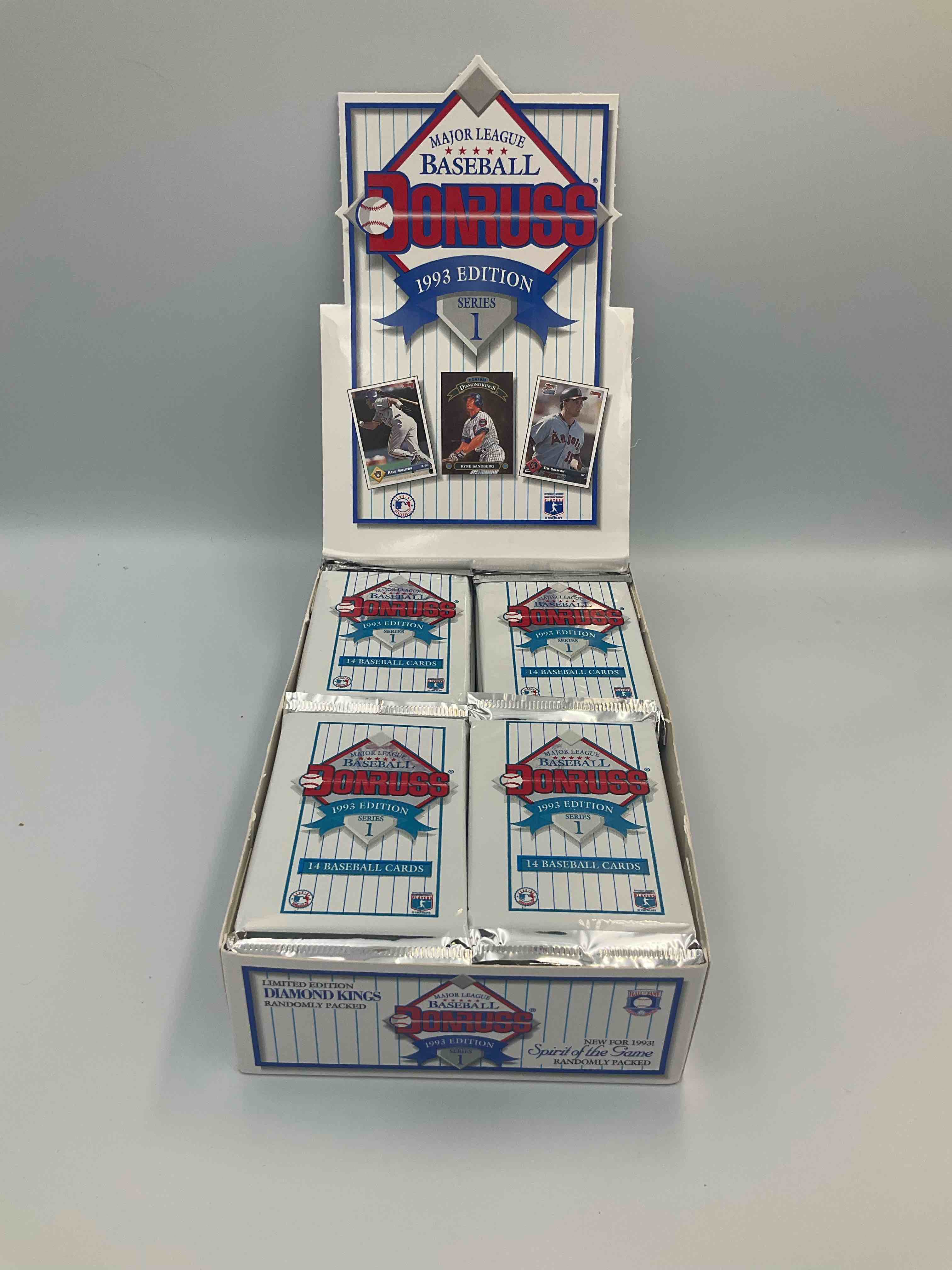 Condition photo showing New/Like New for great year! 1993 donruss baseball unopened baseball card packs, series i & ii, direct from original sealed retail case! search for valuable rated rookie cards from chipper jones (psa 10 $150+) & mike piazza, early ken griffey jr. & so much more!