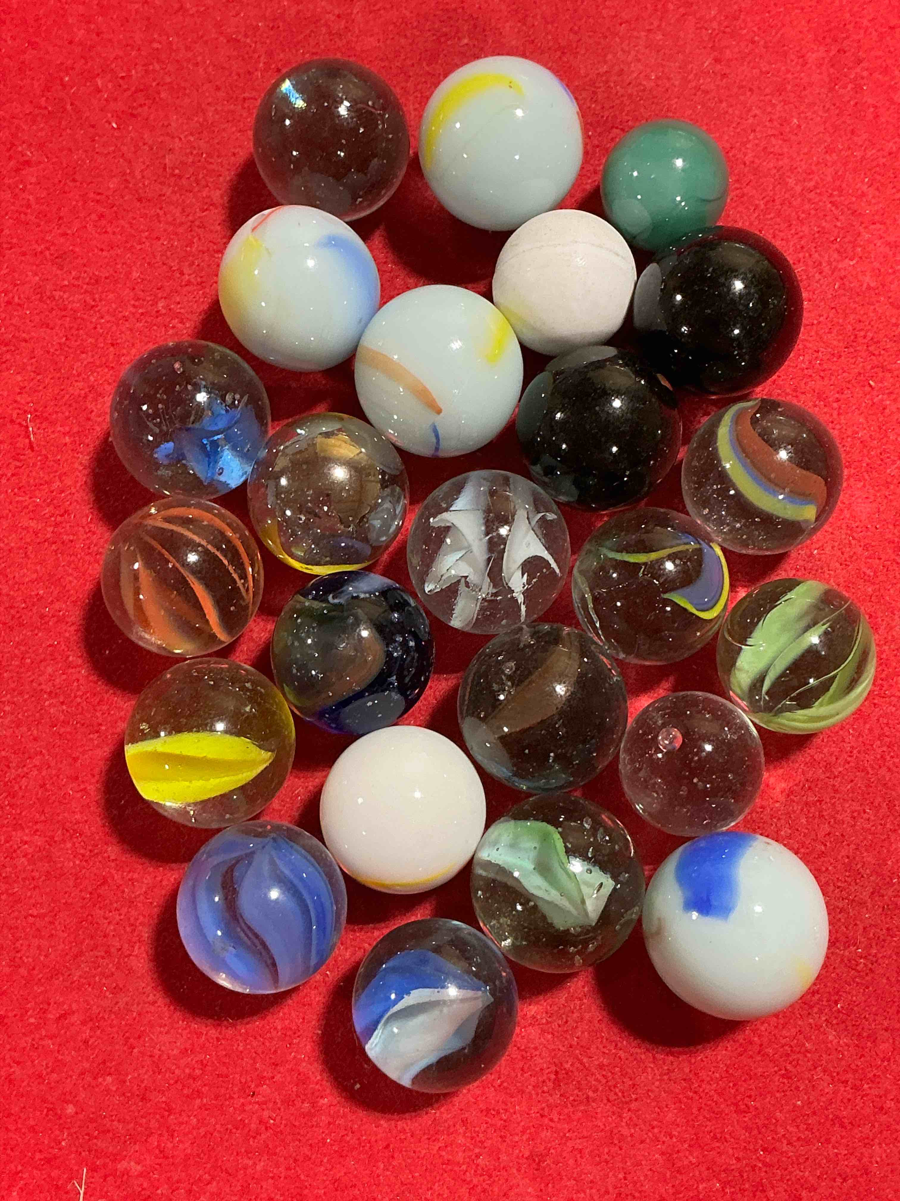 Condition photo showing Good Condition for antique glass marbles! genuine stunning marbles lot, some marbles made between the years 1925-1965 & some may be made with uranium! some may are great depression era & even earlier! gorgeous, authentic pieces of history!