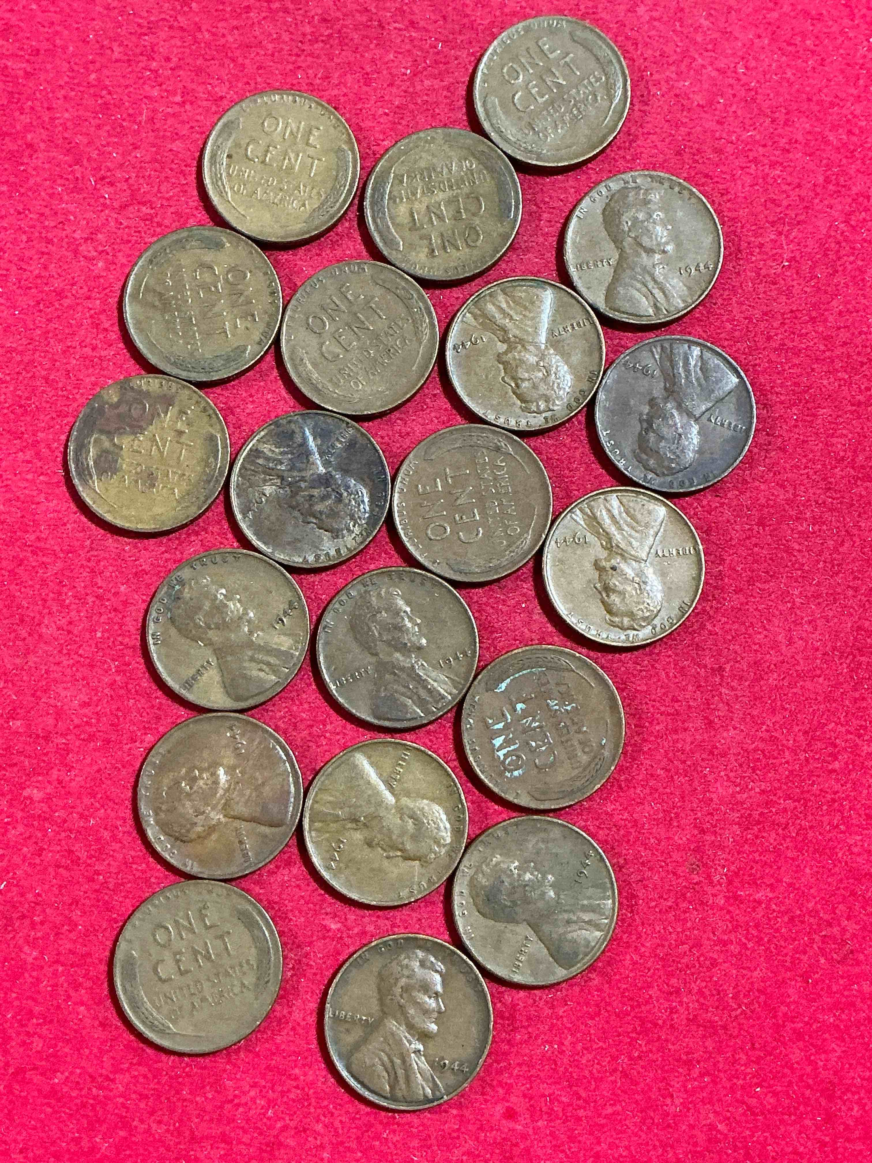 1944 calling world war 2 buffs! 1944 d-day era wheat pennies! d-day was june 6th, 1944 & was one of the most significant battles of wwii! own pieces of this era with these genuine 1944 wheat pennies in nice condition!
