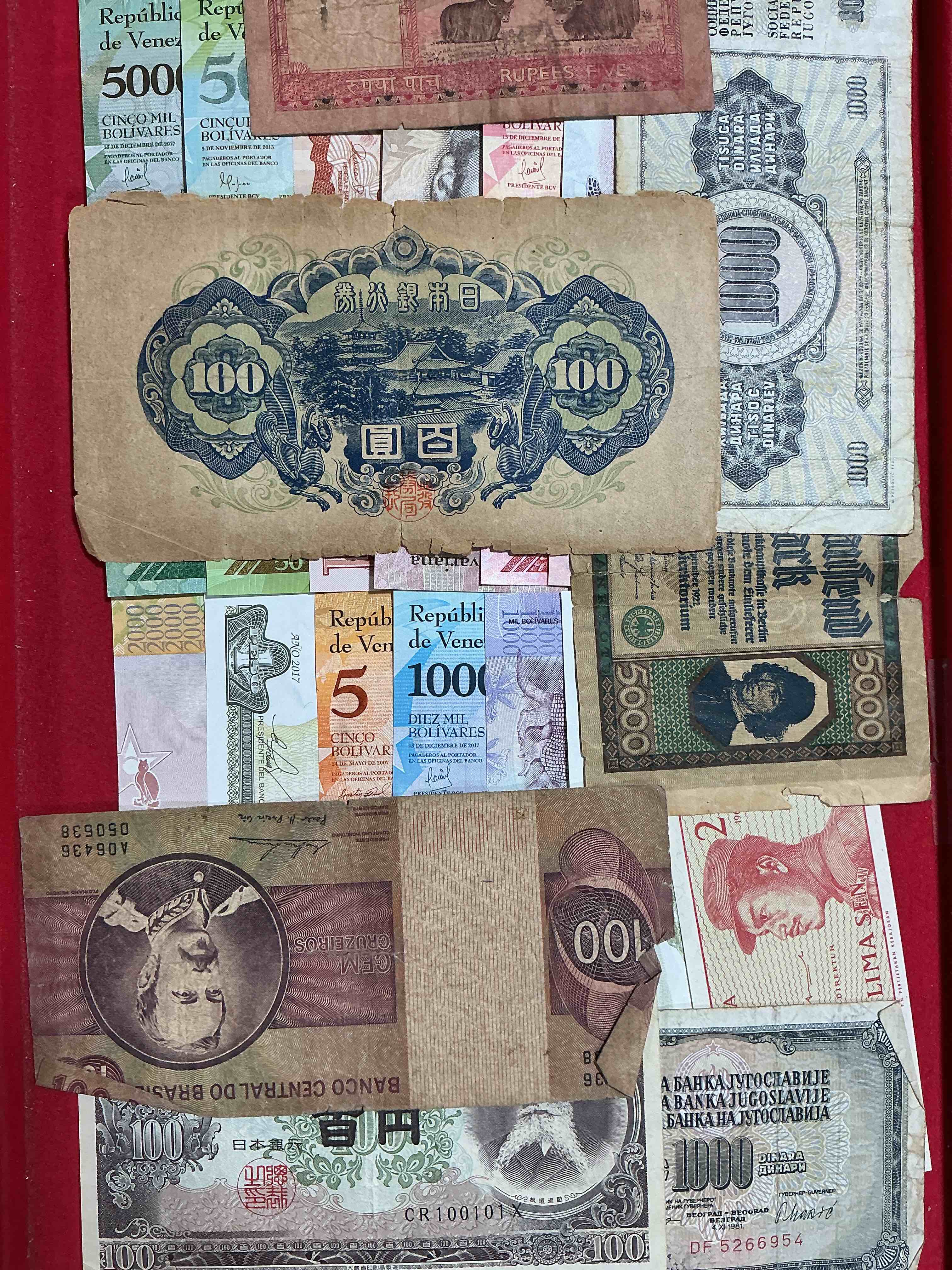 modern & antique paper money! vintage & antique! paper money from across the world- all different shapes & sizes from all kinds of crazy places! own currency from the corners of the world! wow!