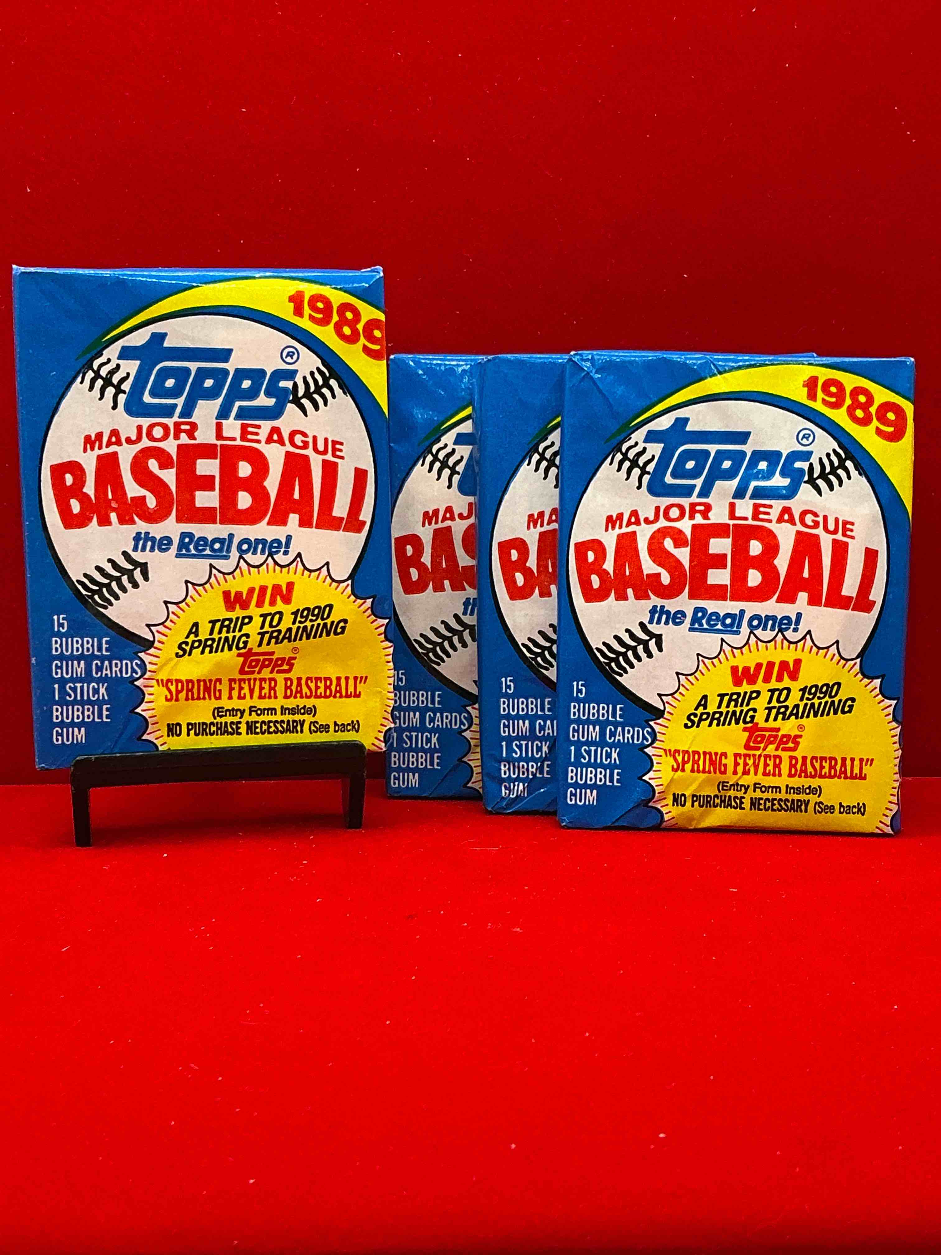 john smoltz & randy johnson rookies!? 1989 topps baseball unopened sports card wax packs! direct from original retail case! search for valuable ken griffey jr. & randy johnson rookie cards as well as valuable bo jackson