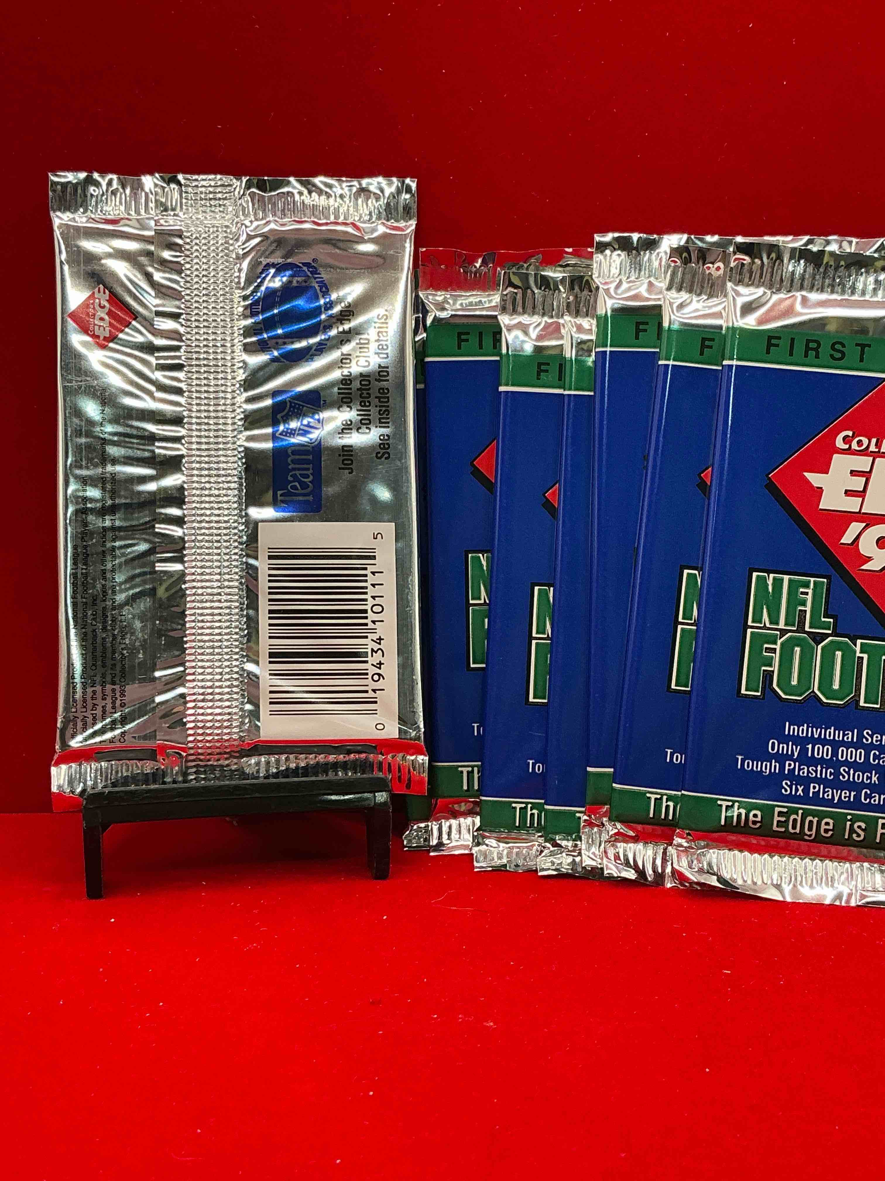 Condition photo showing New/Like New for john elway autograph!? collector’s edge 1993 football packs! look for randomly inserted john elway cards, only 3000 inserted autos! legends, rookies, heroes & more!
