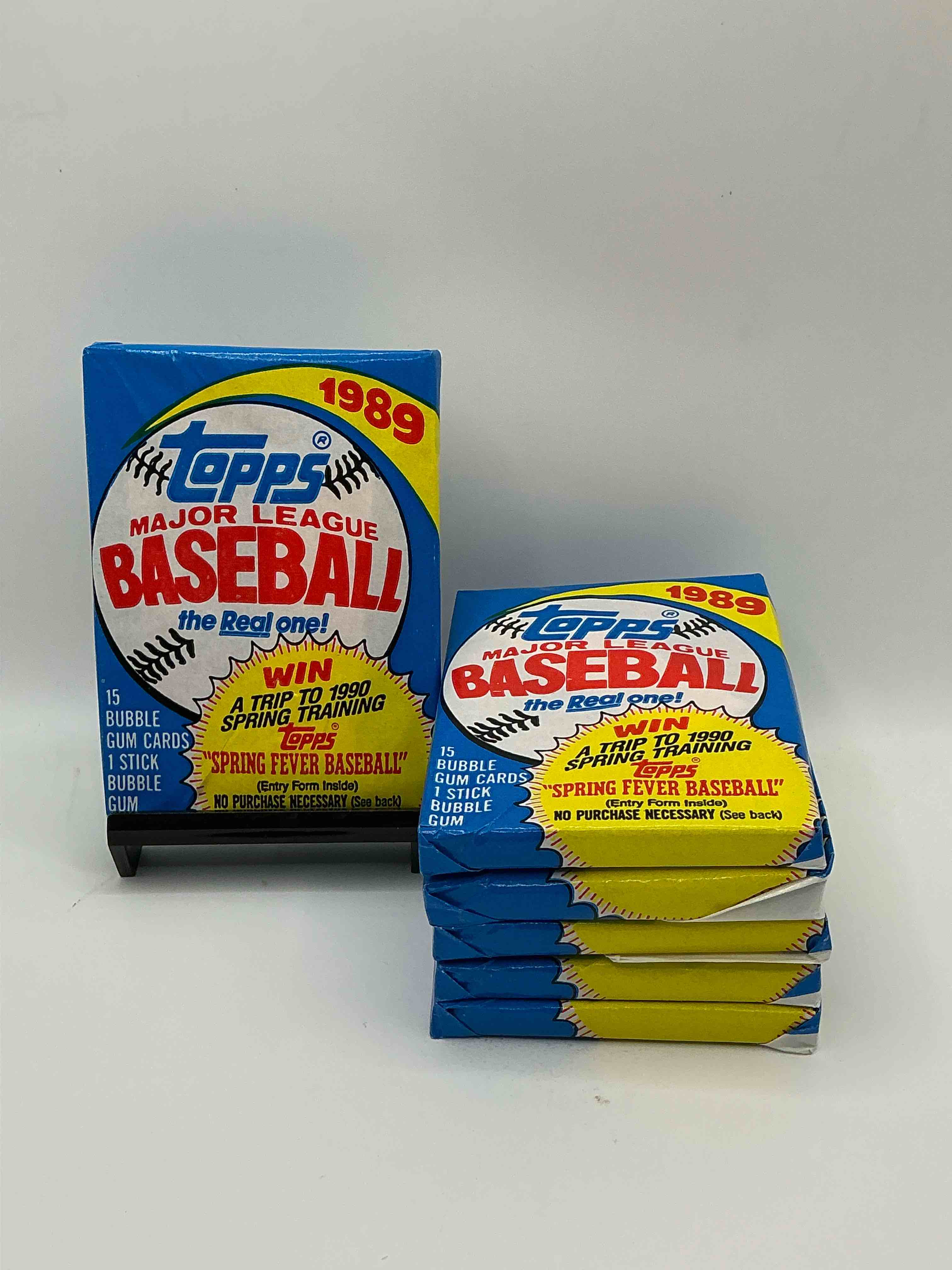 john smoltz & randy johnson rookies!? 1989 topps baseball unopened sports card wax packs! direct from original retail case! search for valuable ken griffey jr. & randy johnson rookie cards as well as valuable bo jackson