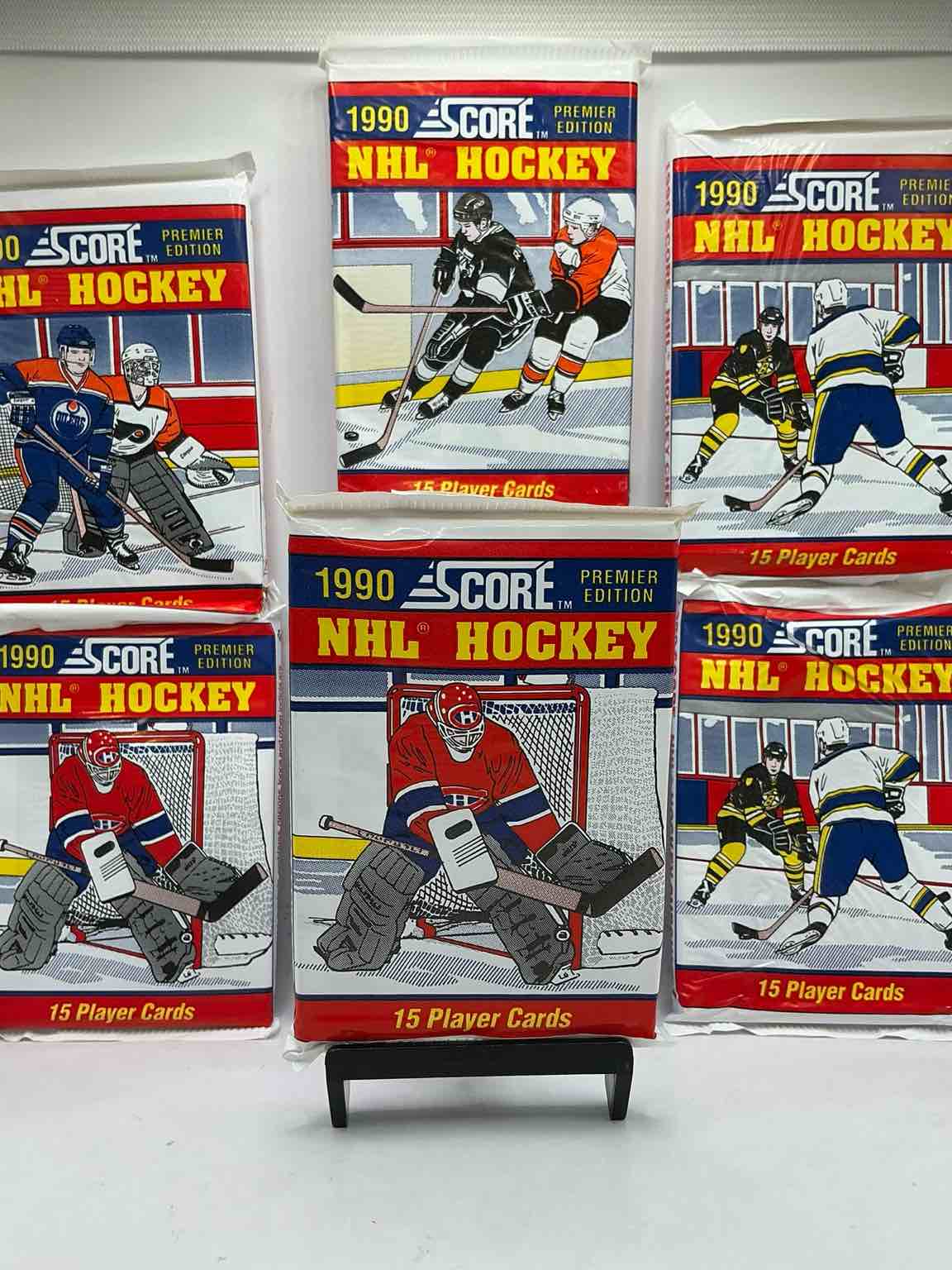 beautiful & rare! wayne gretzky!? 1990 score hockey unopened packs! look for key rookies & wayne gretzky cards in these amazing packs! straight from box & rare!