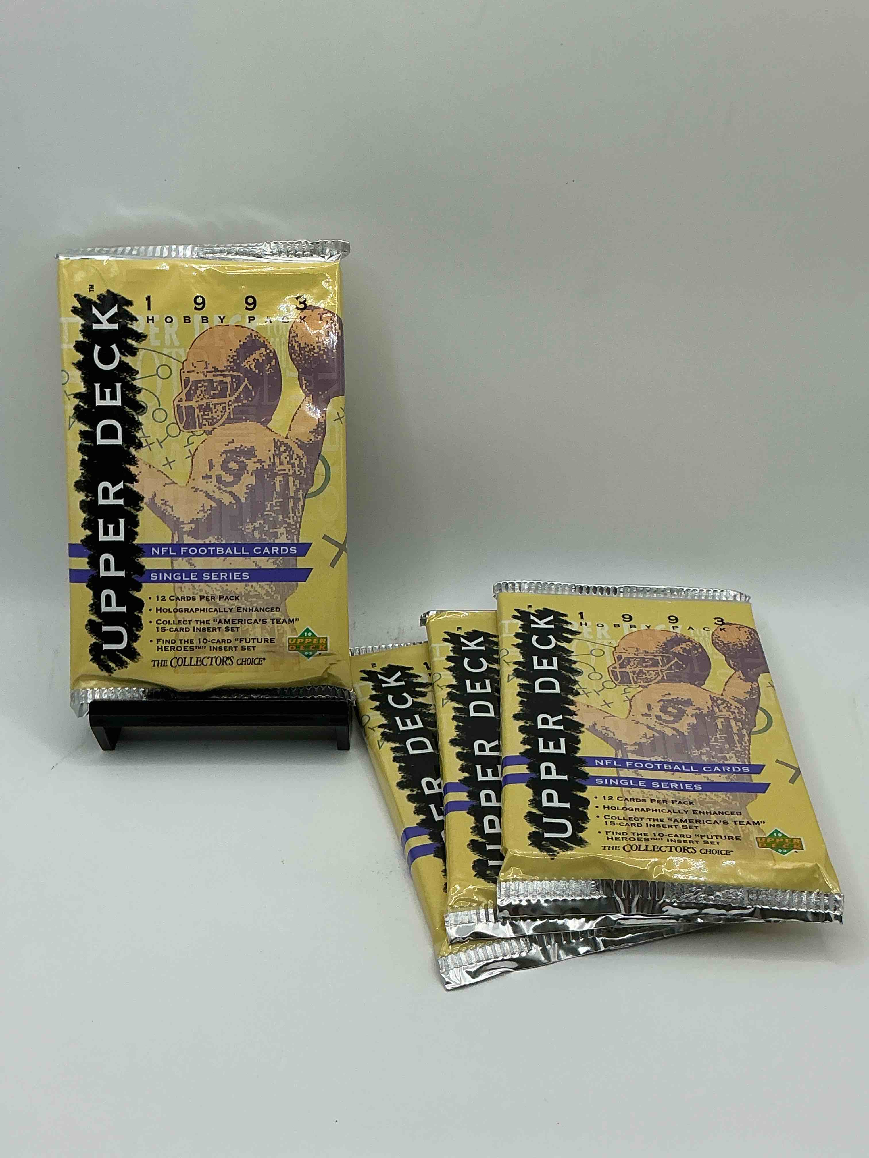 1993 upper deck football packs! single series! search for "americas team" 15 card insert set, 10 card "future heroes" insert set & more! legends & stars!