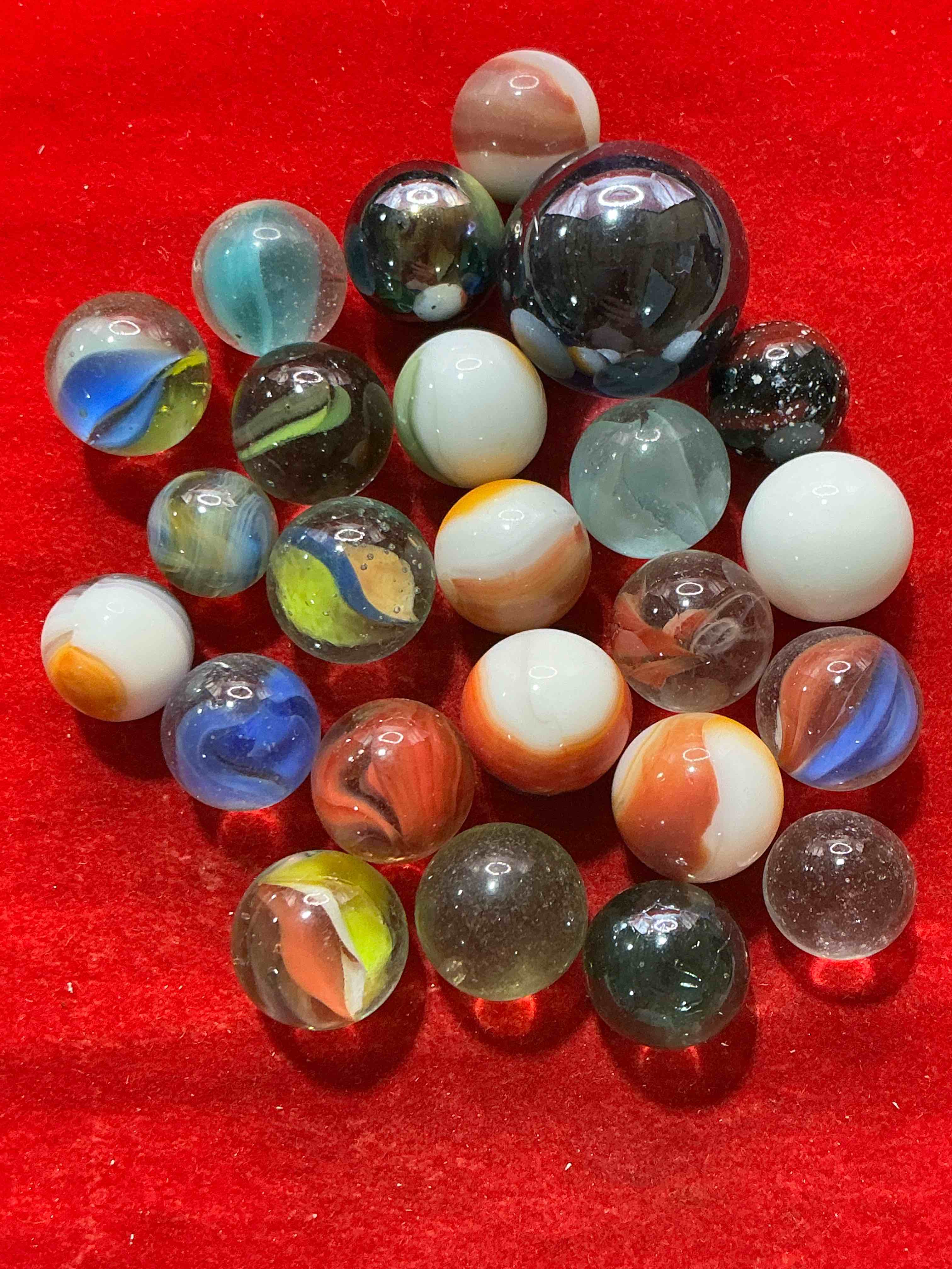 Condition photo showing New/Like New for antique glass marbles! genuine stunning marbles lot, some marbles made between the years 1925-1965 & some may be made with uranium! some may are great depression era & even earlier! gorgeous, authentic pieces of history!