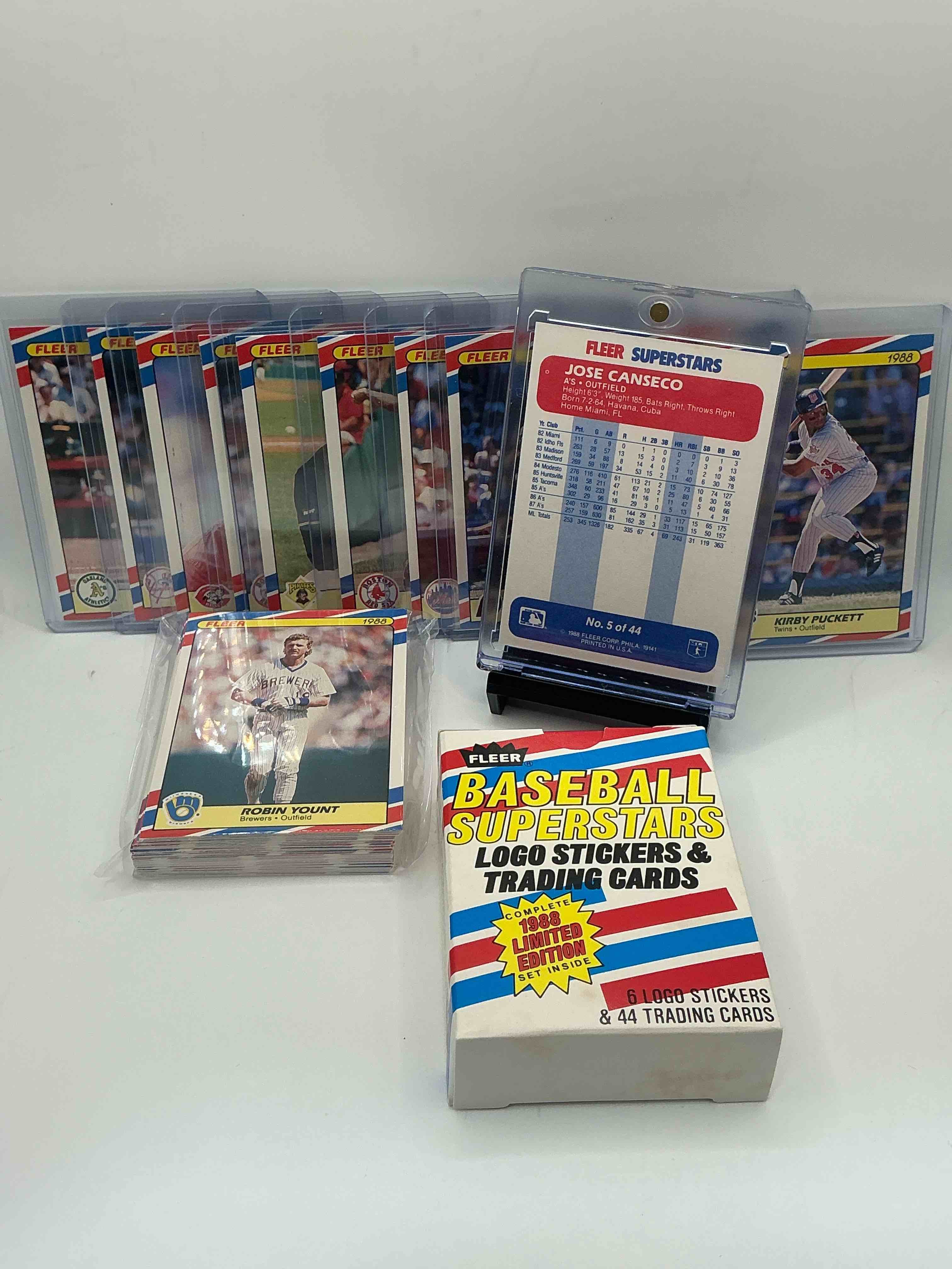 Condition photo showing New/Like New for 1988 baseball superstars fleer baseball cards! jose canseco, roger clemens, don mattingly, cal ripken jr & more! baseball’s best! 50 card lot, includes commons & legends alike! some of the best to ever do it!