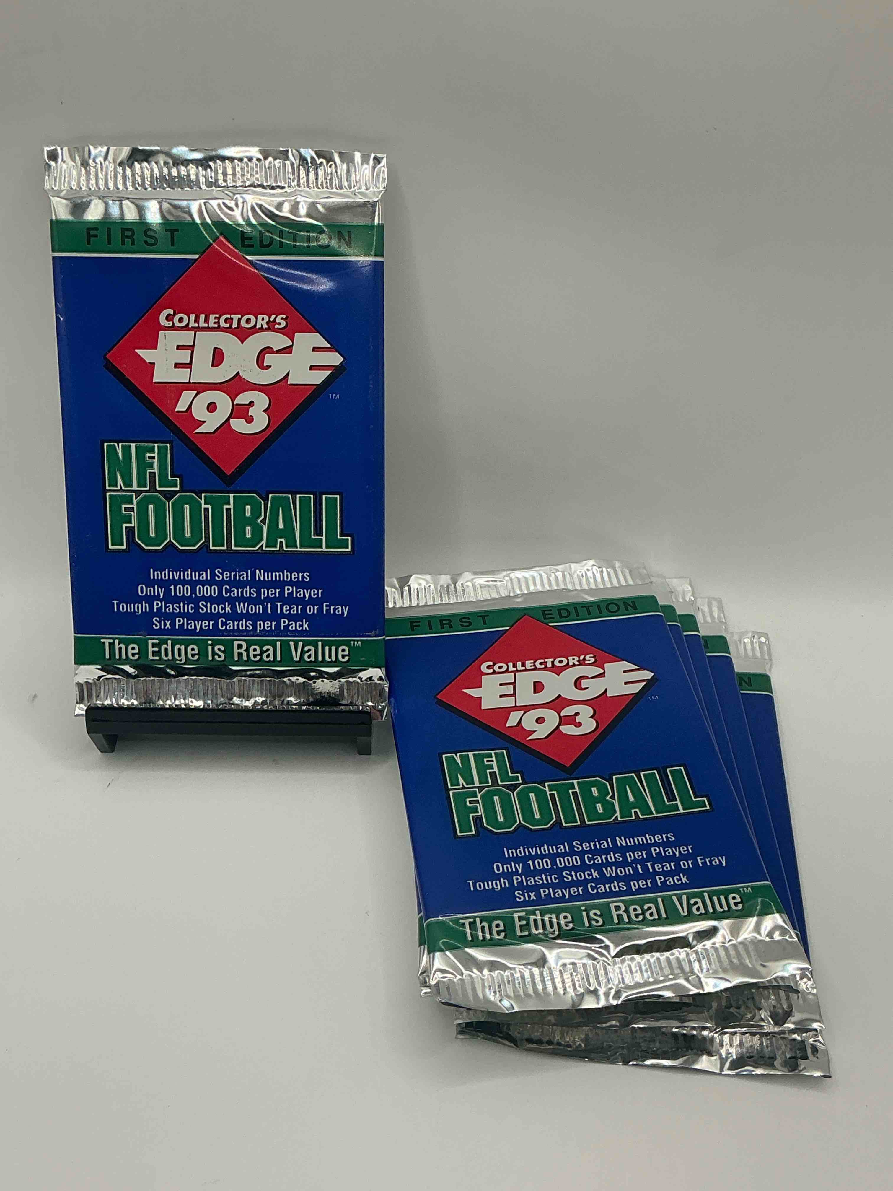 john elway autograph!? collector’s edge 1993 football packs! look for randomly inserted john elway cards, only 3000 inserted autos! legends, rookies, heroes & more!