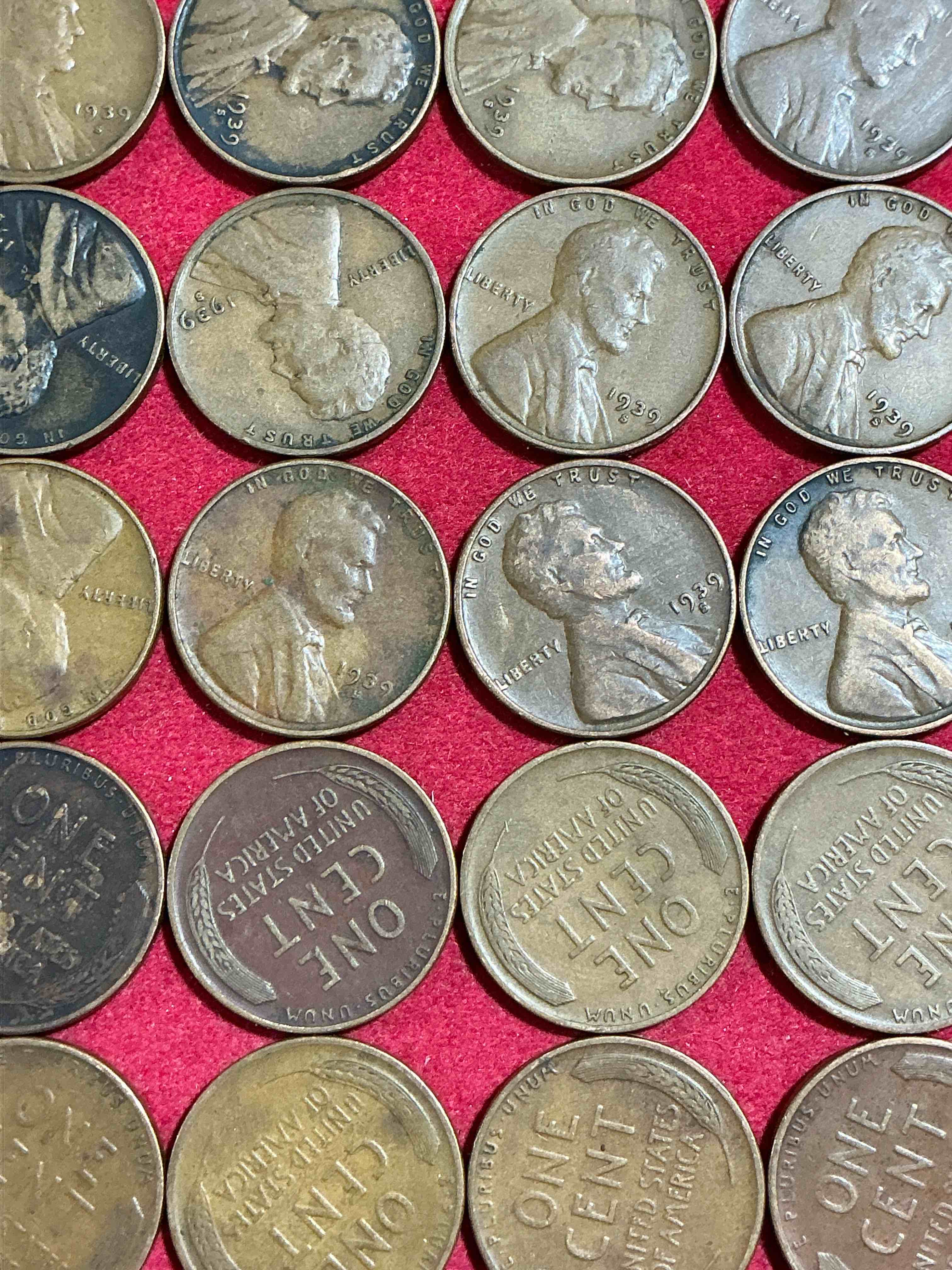 rare 1939 wheat pennies!  world war 2 buffs take notice!  wwii started in 1939 when hitler invaded poland.  up for auction are rare 1939 san francisco wheat pennies, in great condition! 