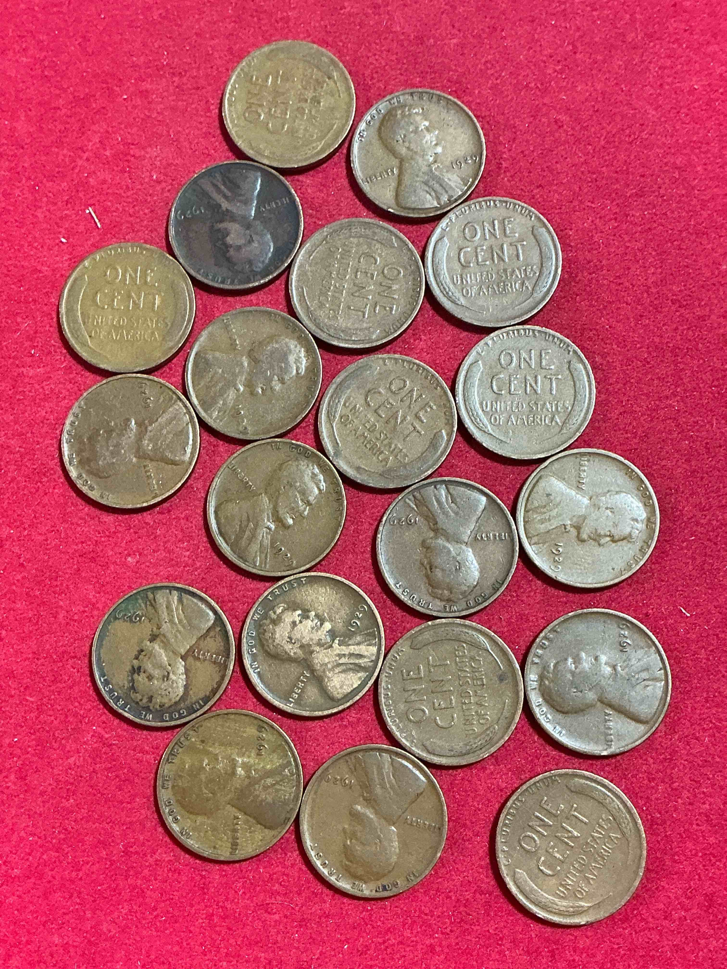 1929, the year of infamy! here are rare pennies from 1929, the year the stock market crashed that ended the roaring twenties & entered america into the great depression. these gorgeous pennies are in great, circulated condition for their age & have visible dates. own a piece of history from a year that will live in infamy!