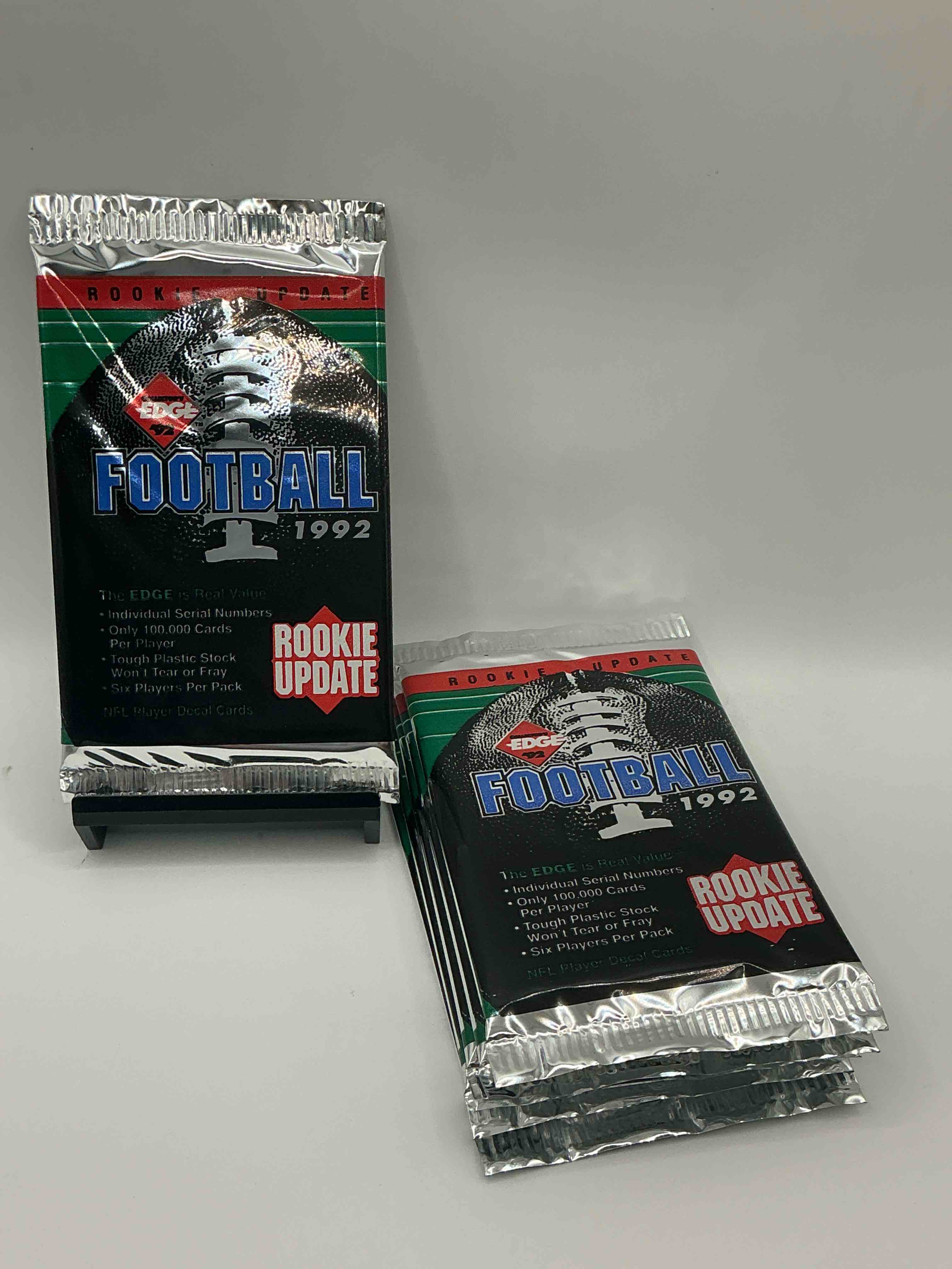 Condition photo showing New/Like New for ronnie lott autos!? 1992 collector’s edge! rookie update edition! football insanity! look for elway, montana, rice & more!