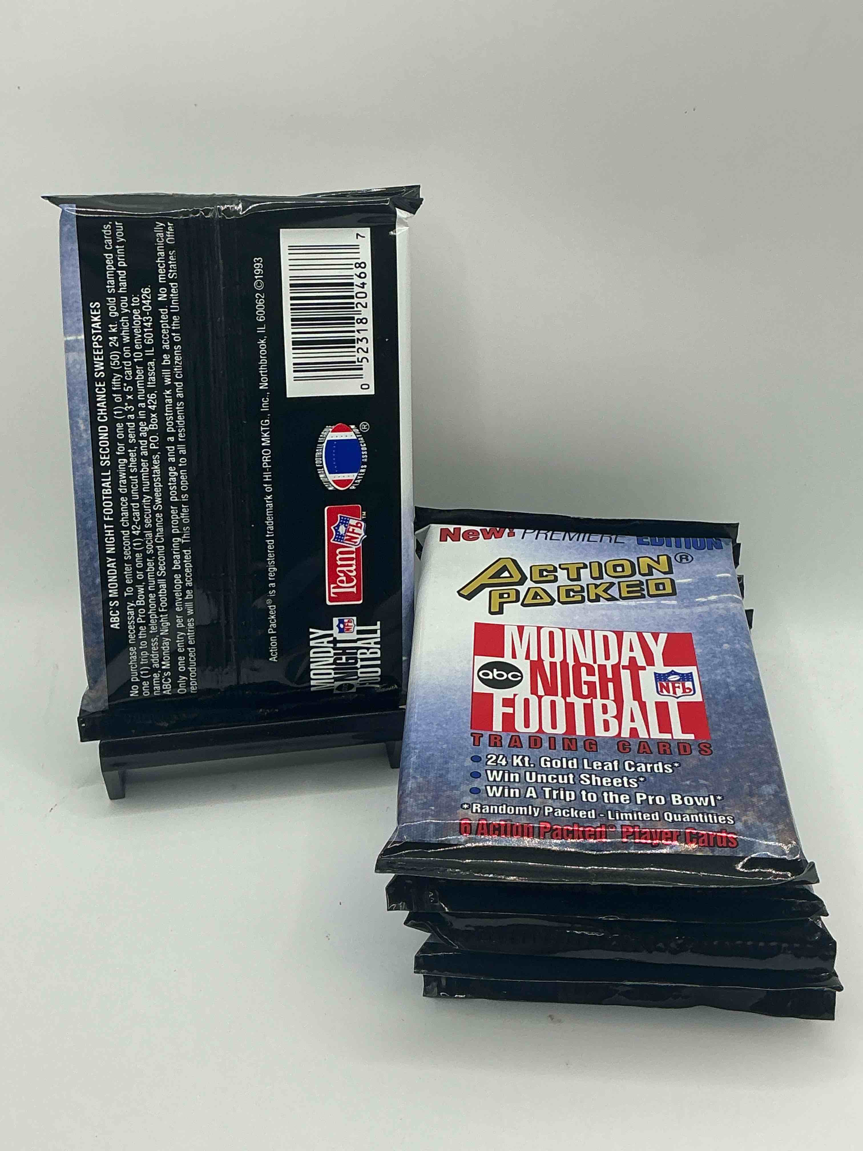 Condition photo showing New/Like New for 1993 nfl action packed rookie update series! guaranteed star card inside! possible 24k gold leaf cards! awesome nfl packs! search for stars, michael irvin, jerry rice, joe montana, bo jackson, barry sanders & more!