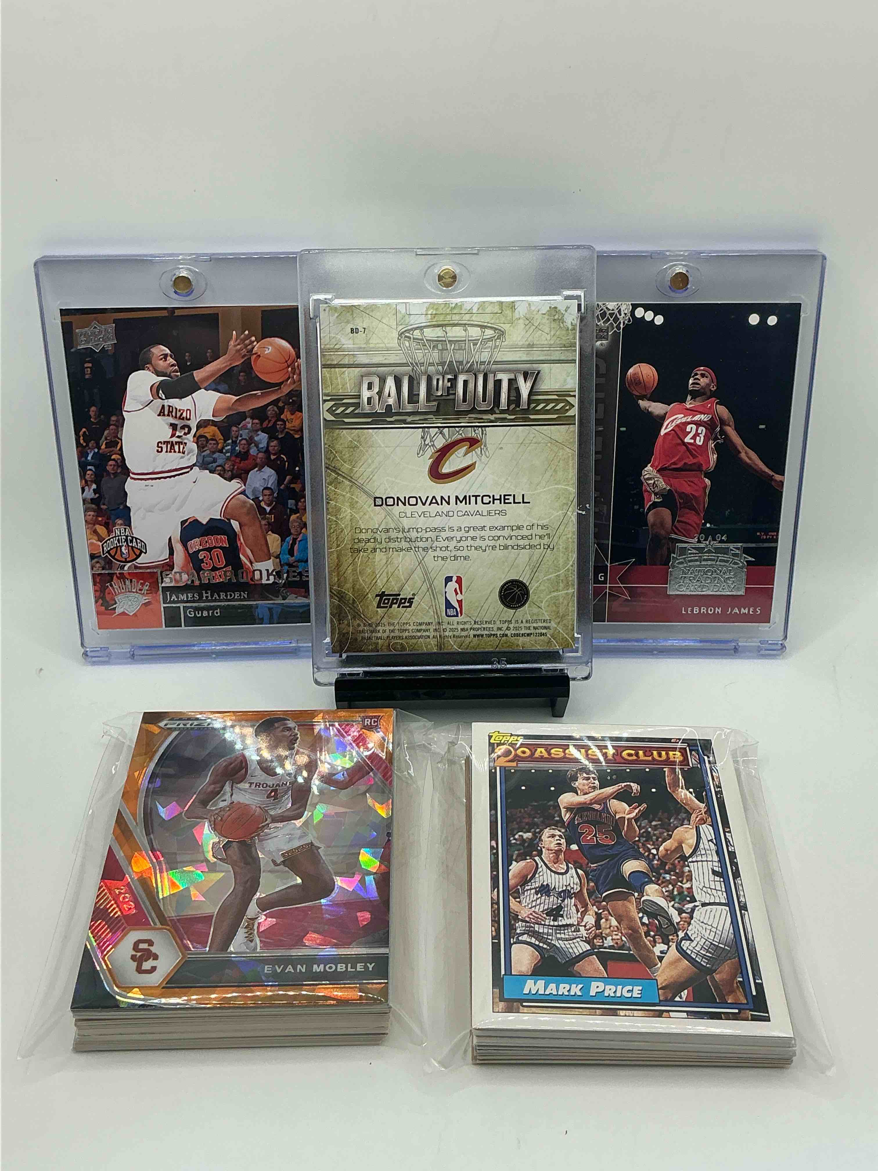Condition photo showing New/Like New for cleveland cavaliers craziness! crazy rookies of cavs legends like lebron james & james harden! numbered donovan mitchell! vintage & modern assortment of 50 cavaliers ballers! heroes, rookies, commons & more!