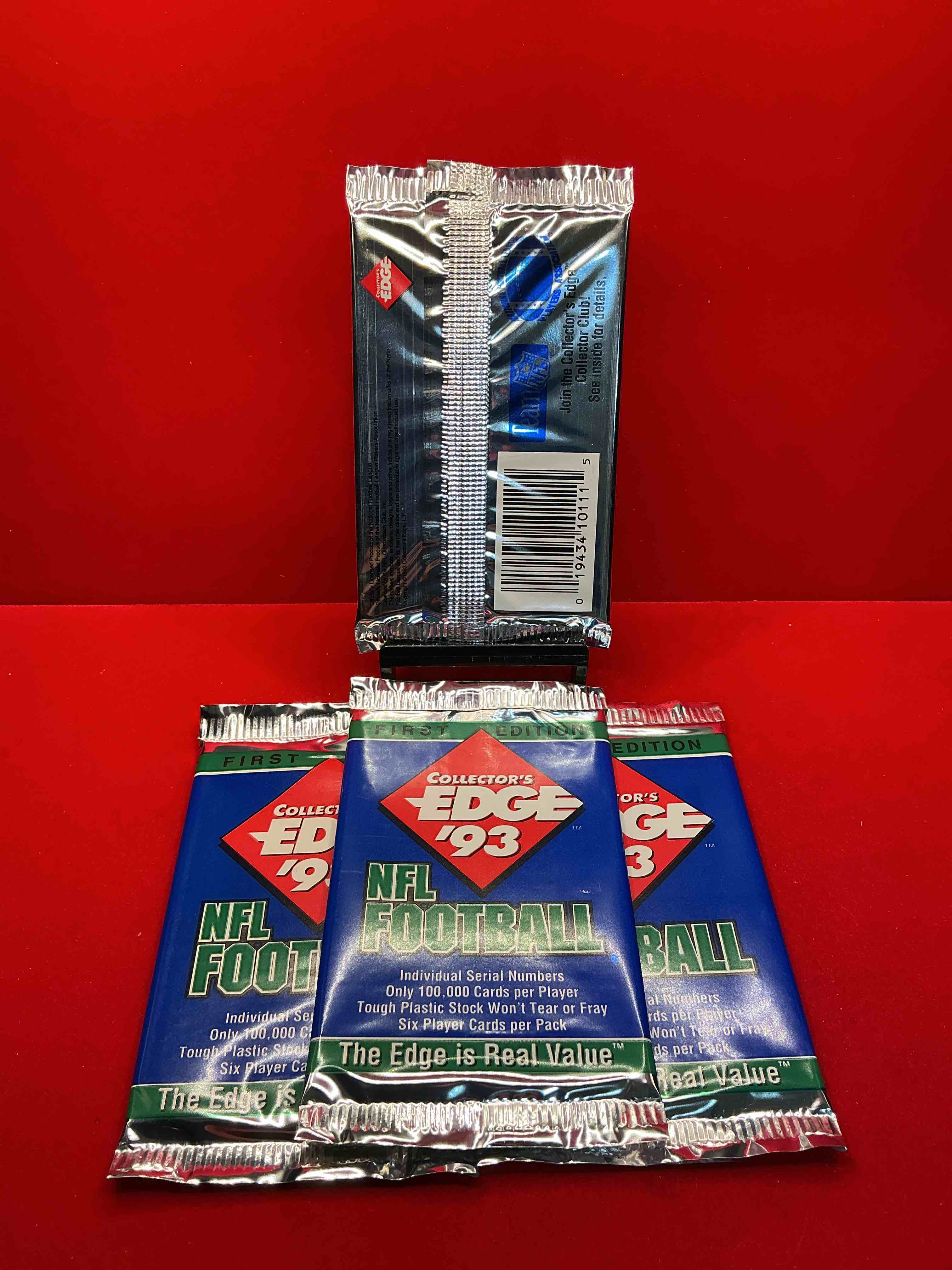 Condition photo showing New/Like New for john elway autograph!? collector’s edge 1993 football packs! look for randomly inserted john elway cards, only 3000 inserted autos! legends, rookies, heroes & more!