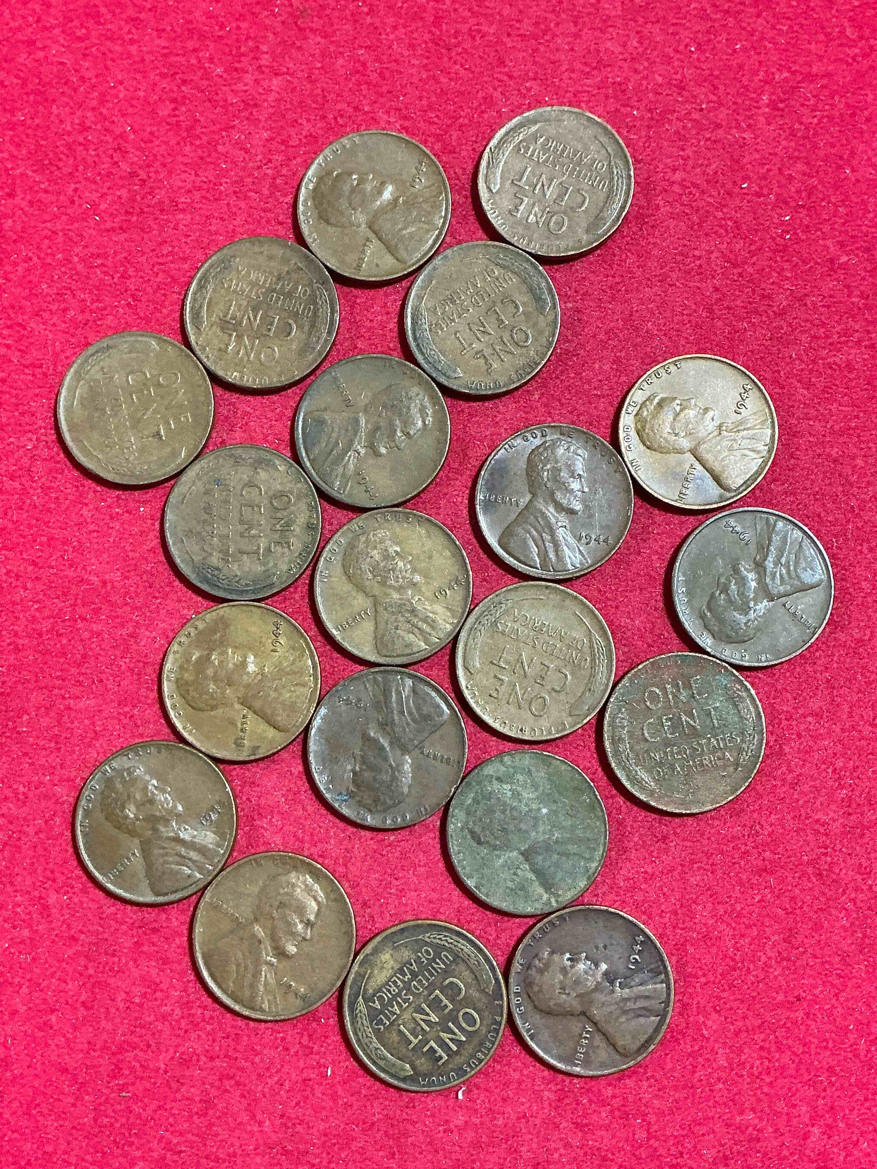 Condition photo showing Good Condition for 1944 calling world war 2 buffs! 1944 d-day era wheat pennies! d-day was june 6th, 1944 & was one of the most significant battles of wwii! own pieces of this era with these genuine 1944 wheat pennies in nice condition!