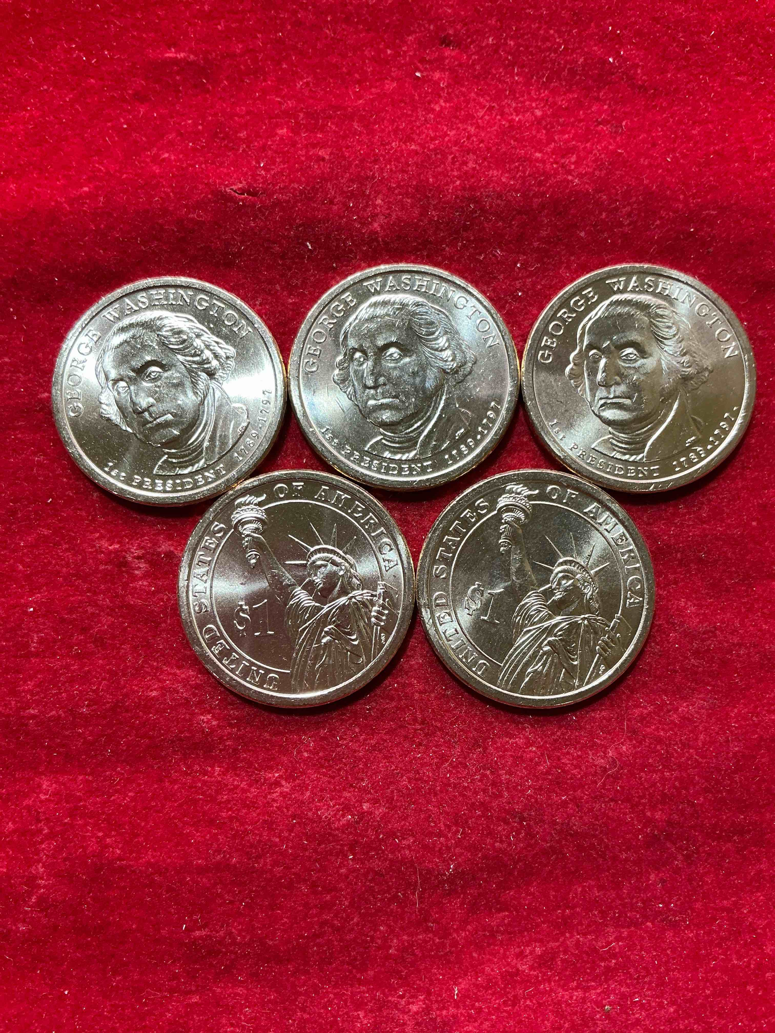 george washington one dollar coins! uncirculated coin! these coins are in mint condition, and some of the most collectible coins out there! rare, uncirculated, one dollar coins featuring george washington!