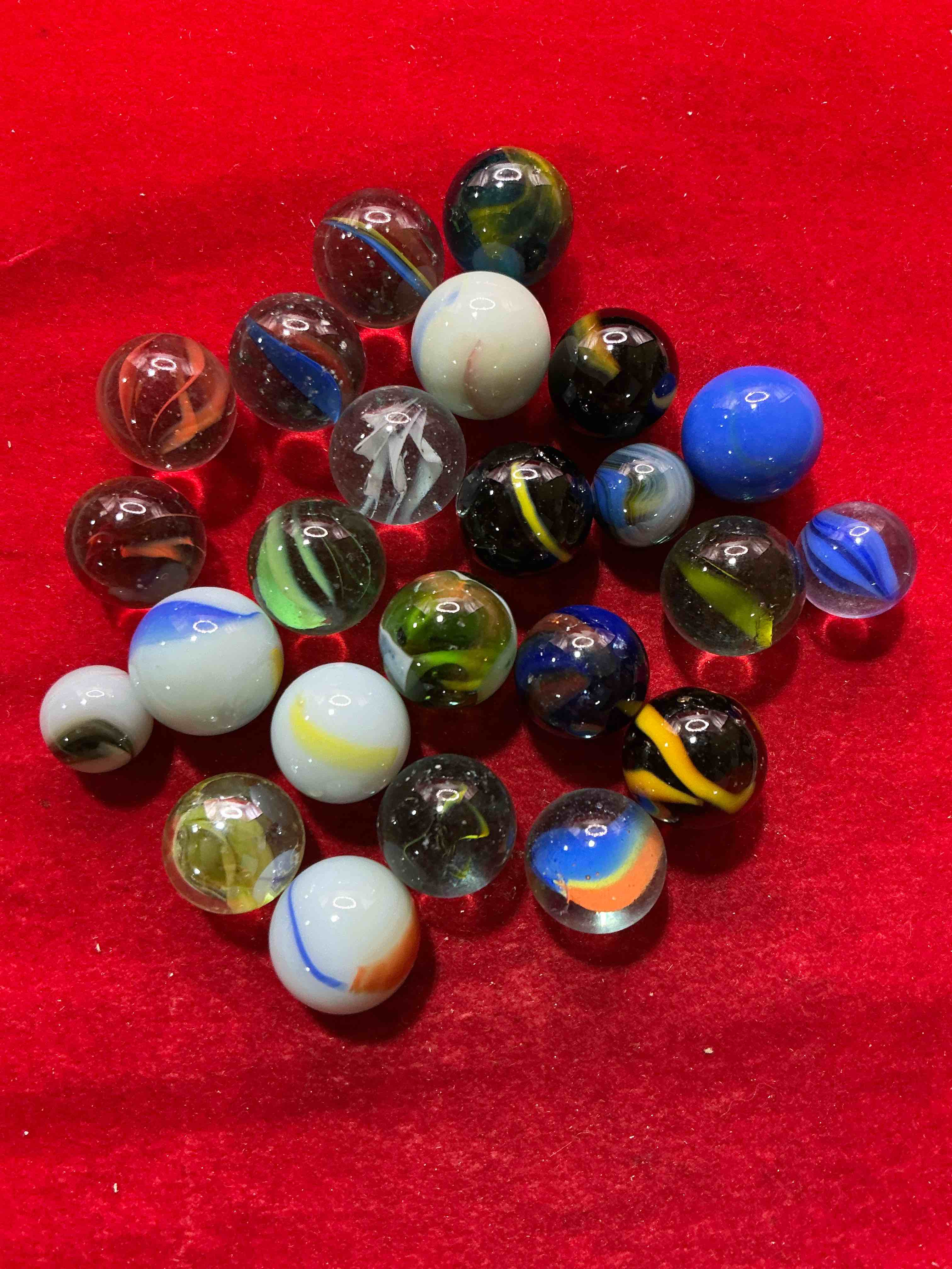 Condition photo showing New/Like New for antique glass marbles! genuine stunning marbles lot, some marbles made between the years 1925-1965 & some may be made with uranium! some may are great depression era & even earlier! gorgeous, authentic pieces of history!