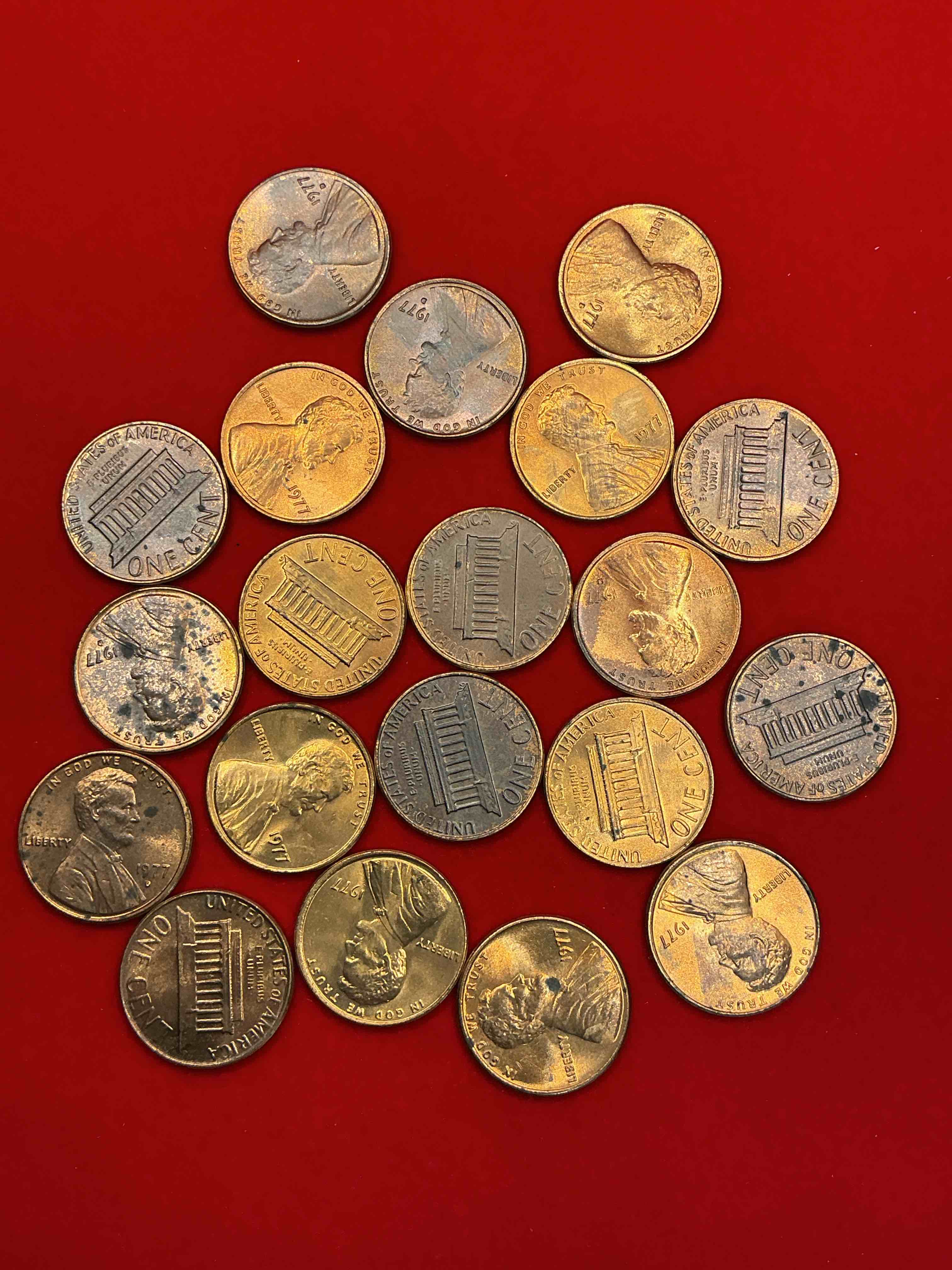 crazy star wars debut year 1977 uncirculated pennies! what a crazy year in history! take a trip down memory lane with these awesome pennies! the united states doesn’t make pennies anymore- don’t miss your shot at these crazy pieces of history!