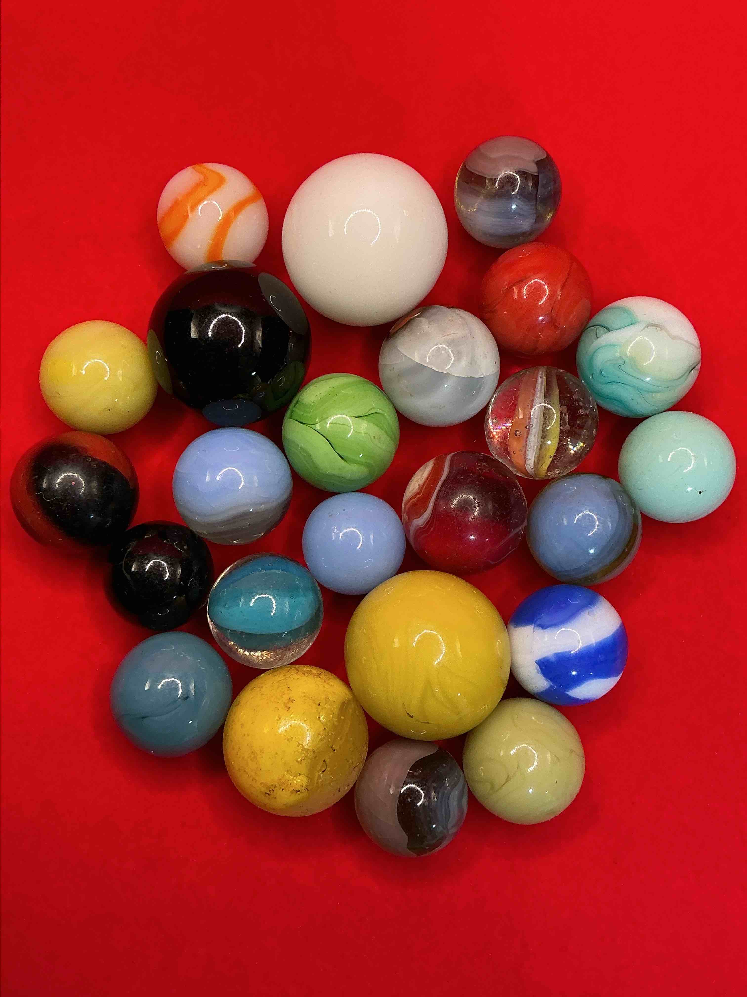 Condition photo showing Good Condition for antique glass marbles! genuine stunning marbles lot, some marbles made between the years 1925-1965 & some may be made with uranium! some may are great depression era & even earlier! gorgeous, authentic pieces of history!