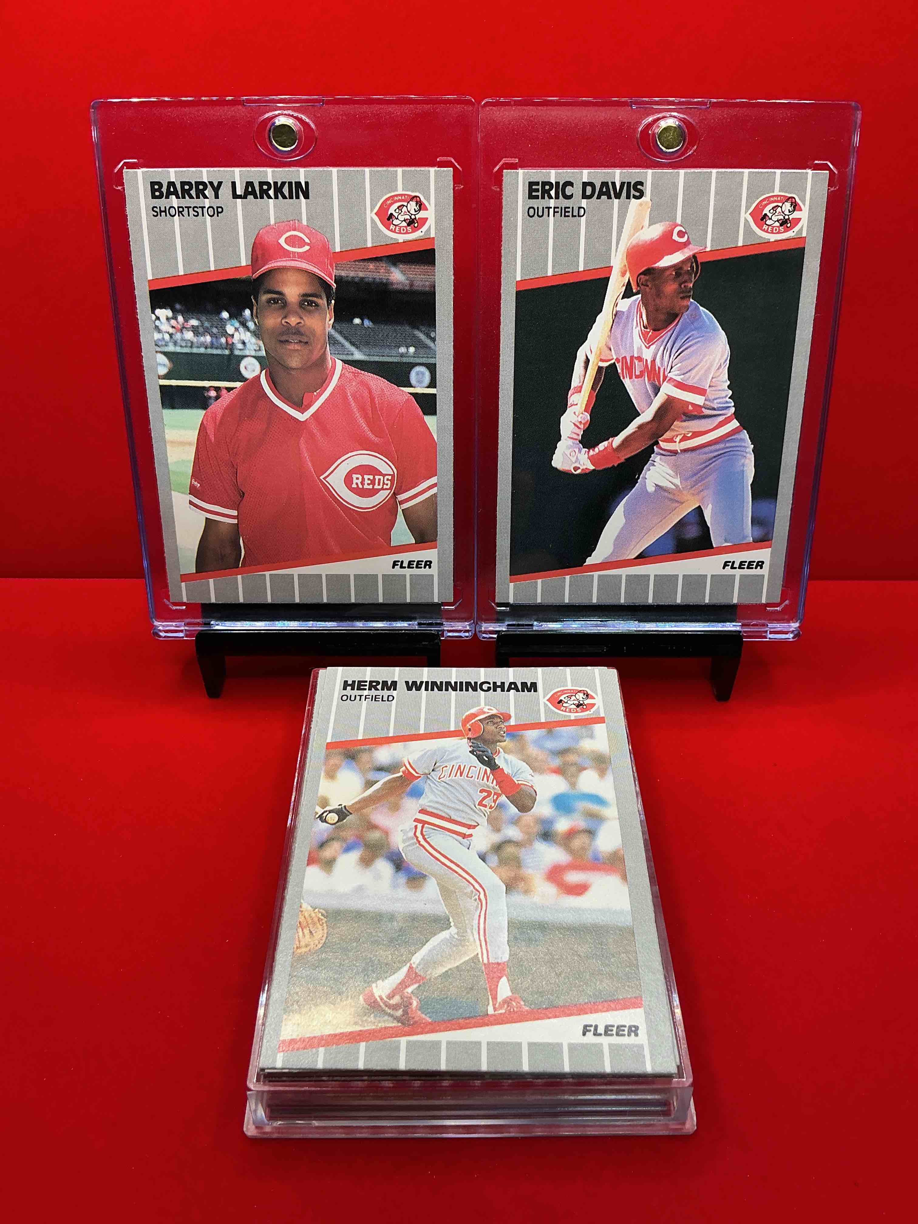 eric davis! barry larkin! 1989 fleer reds team set! 29 card reds set! barry larkin, kal daniels & more! reds fans rejoice!