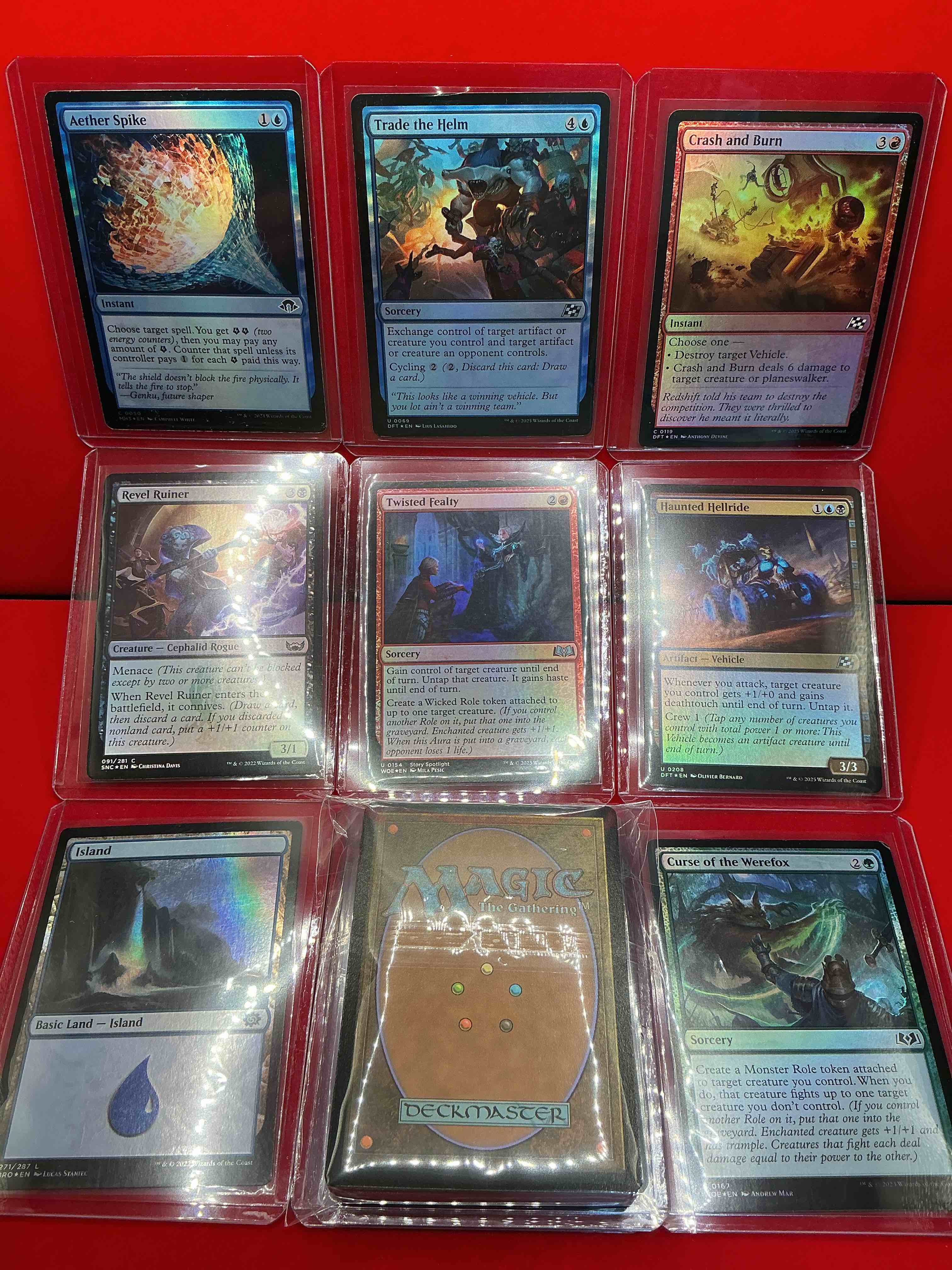 Condition photo showing New/Like New for magic the gathering 50 card lot! lot includes 10 rare or holo foil cards! all cards in excellent shape condition! a great way to join the mtg craze!