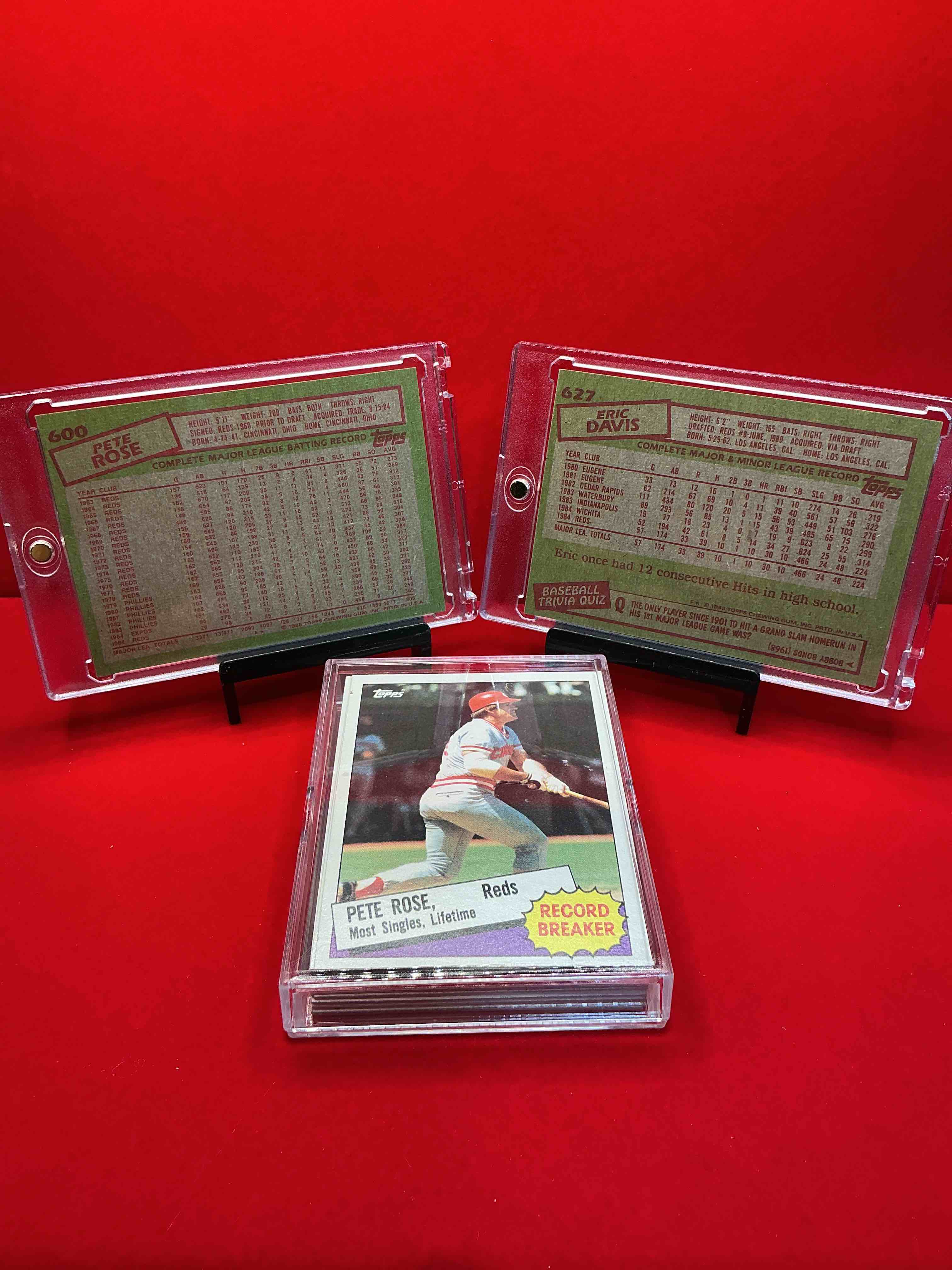 Condition photo showing New/Like New for 1985 reds topps baseball team set! vintage reds lot! pete rose, eric davis, dave concepción, jeff russell, jeff, russell, john franco, joe price, eddie milner, mario, soto, tony perez, ted power & more… cincinnati reds! 