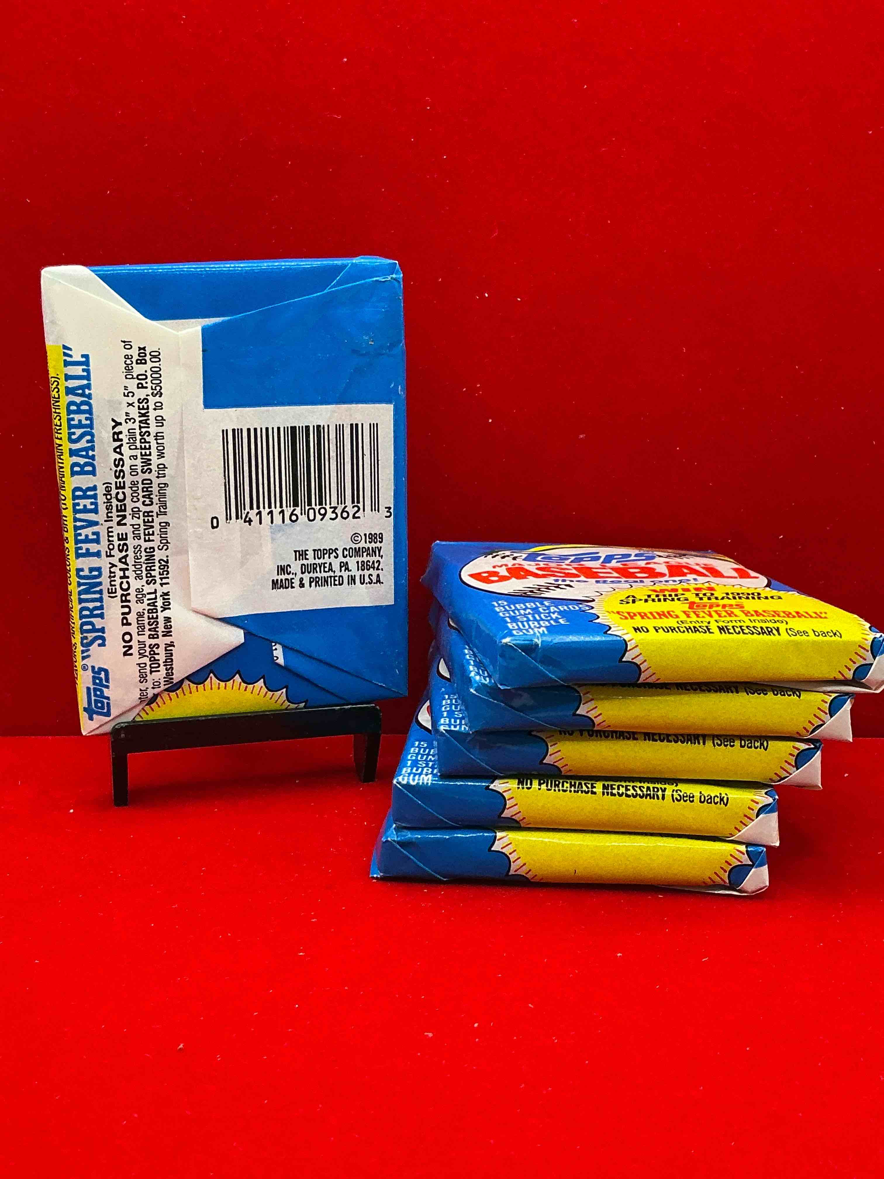Condition photo showing New/Like New for john smoltz & randy johnson rookies!? 1989 topps baseball unopened sports card wax packs! direct from original retail case! search for valuable ken griffey jr. & randy johnson rookie cards as well as valuable bo jackson